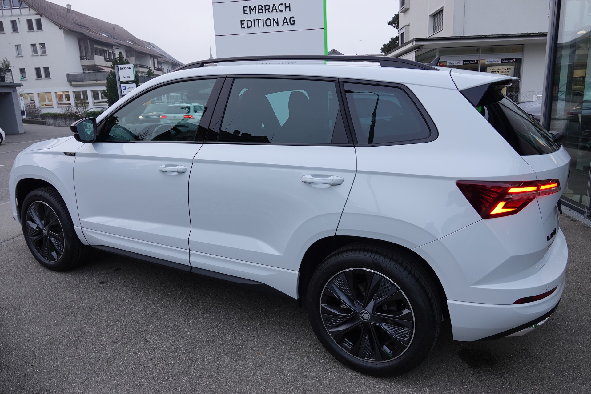 SKODA Karoq 2.0TSI Sportline Dynamic Limited 4x4 - 6