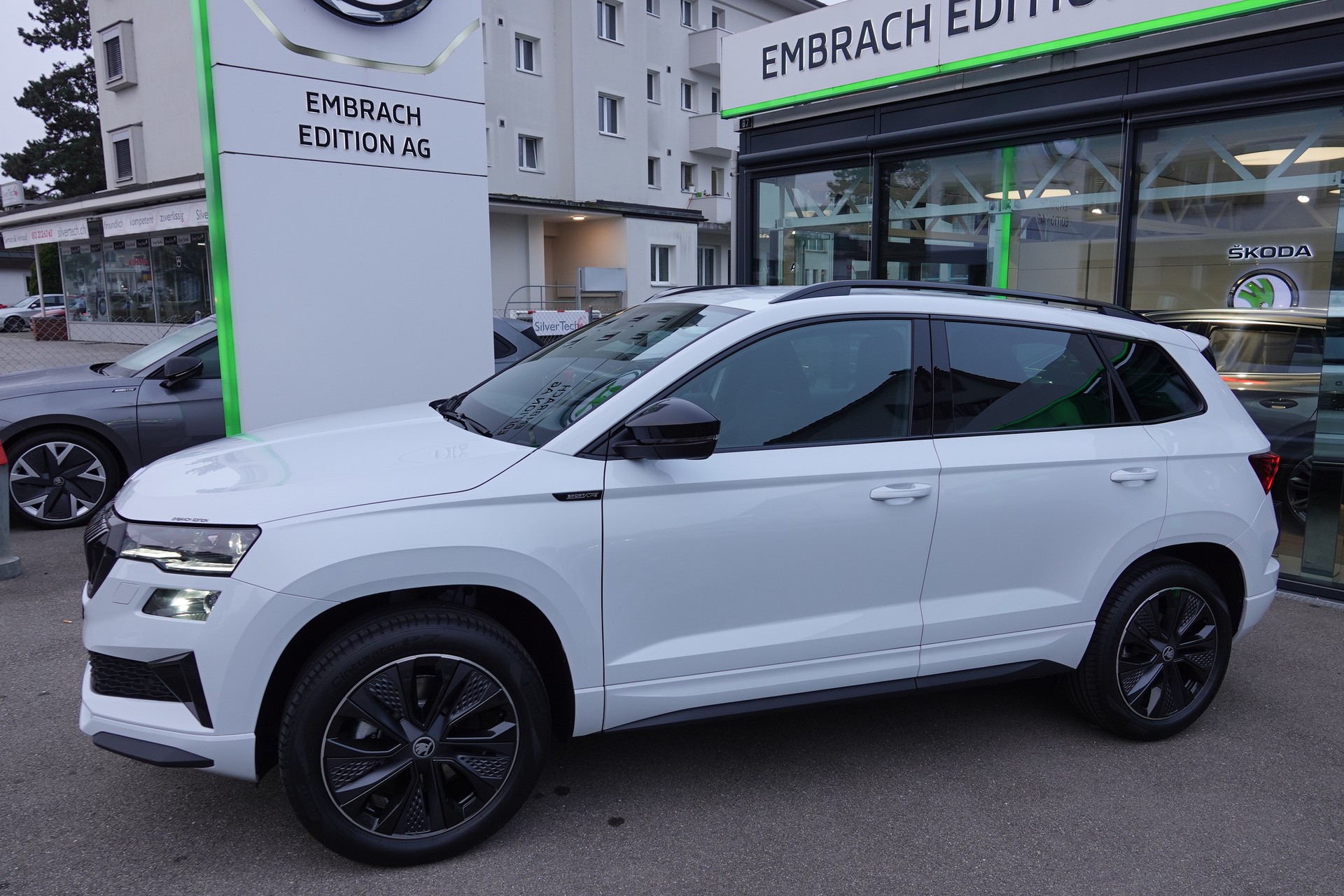 SKODA Karoq 2.0TSI Sportline Dynamic Limited 4x4 - 4