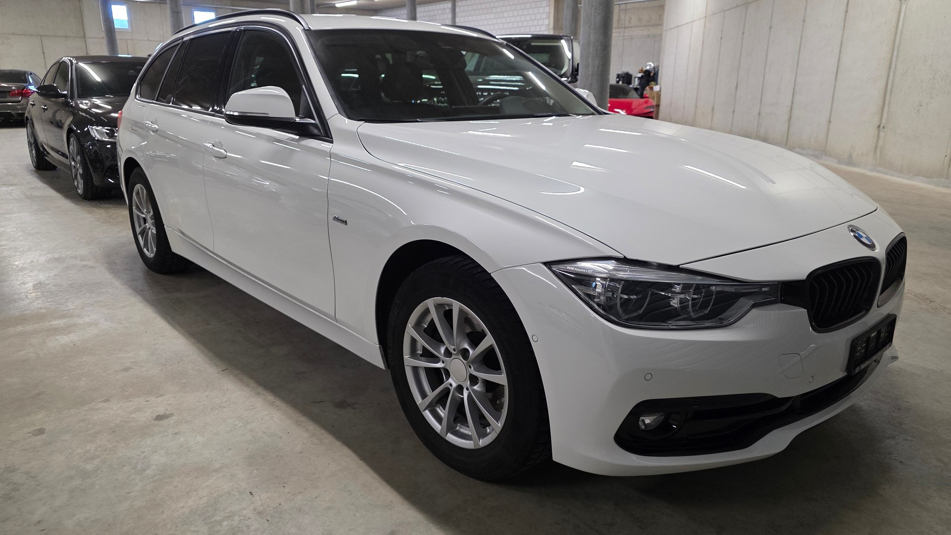 BMW 320d xDrive Touring Sport Line Steptronic - 6