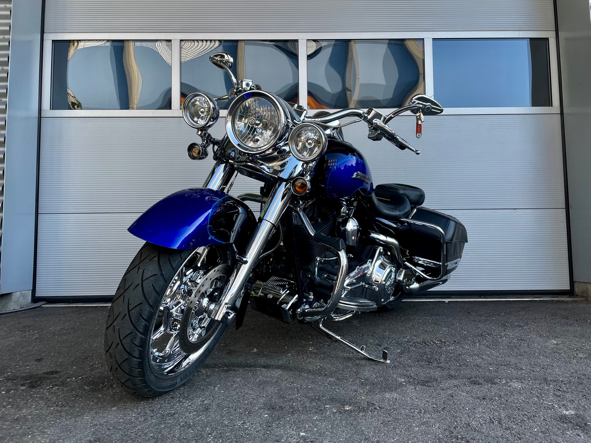 HARLEY-DAVIDSON FLHRSE4 Road King CVO Screamin Eagle ABS Anniv - 4