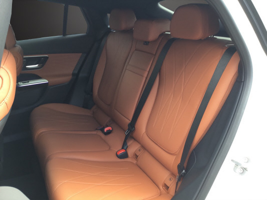 MERCEDES-BENZ GLC 450d 4M 9G-Tronic - 11