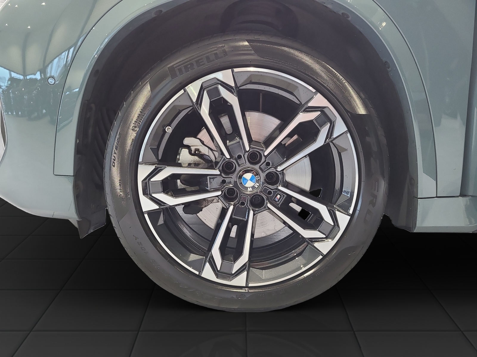 BMW X1 xDrive 23d 48V M Sport - 13