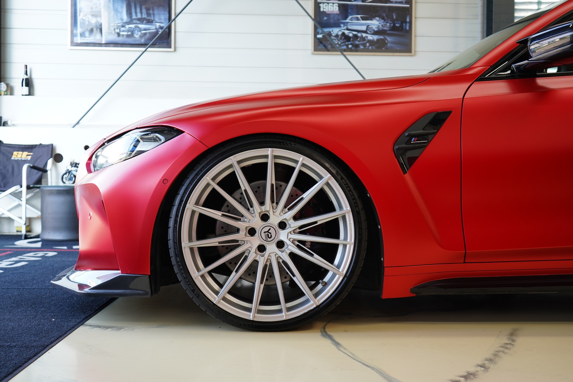 BMW M3 Competition - 15