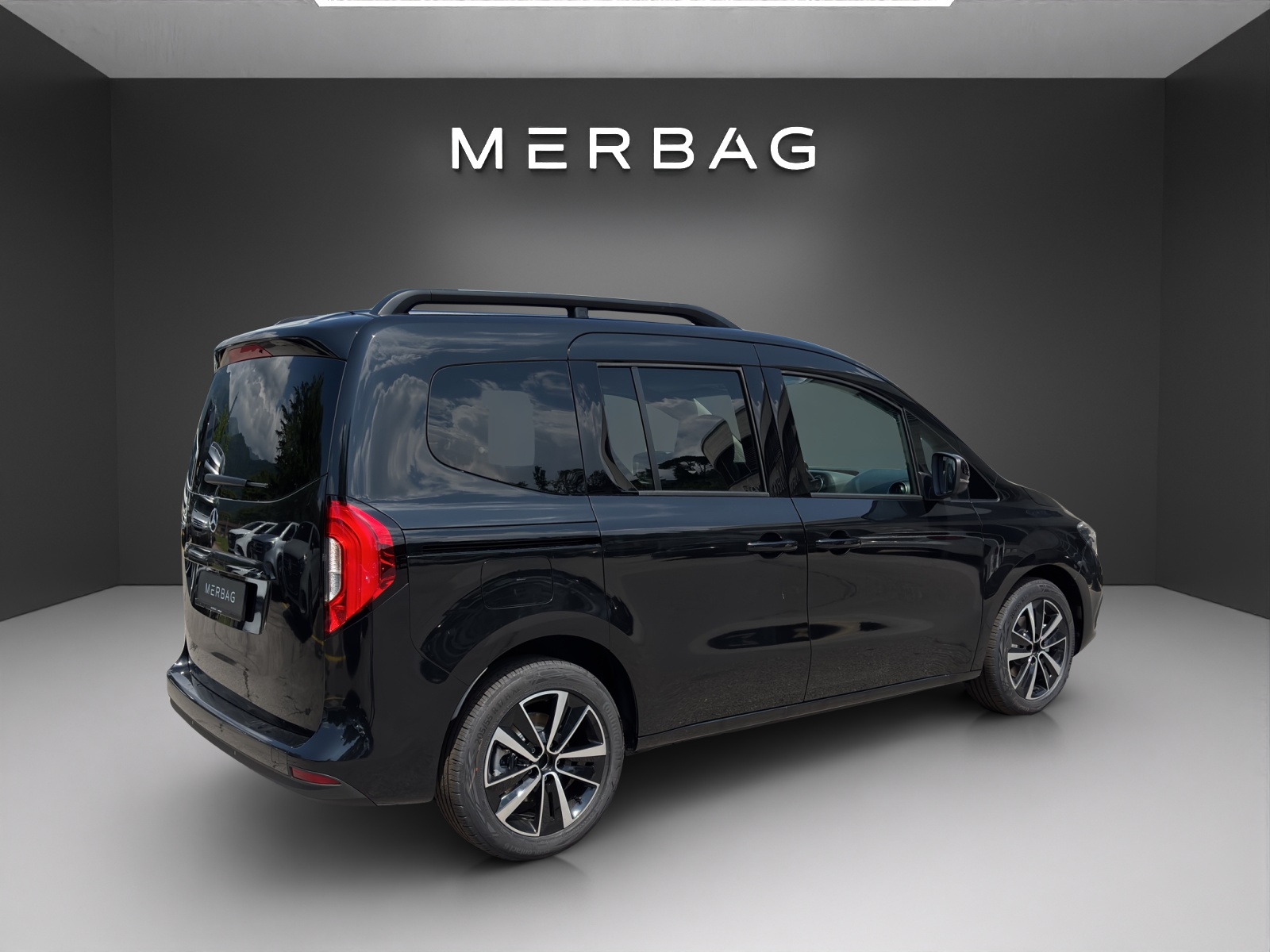 MERCEDES-BENZ T-Klasse 180 Style Automat - 2