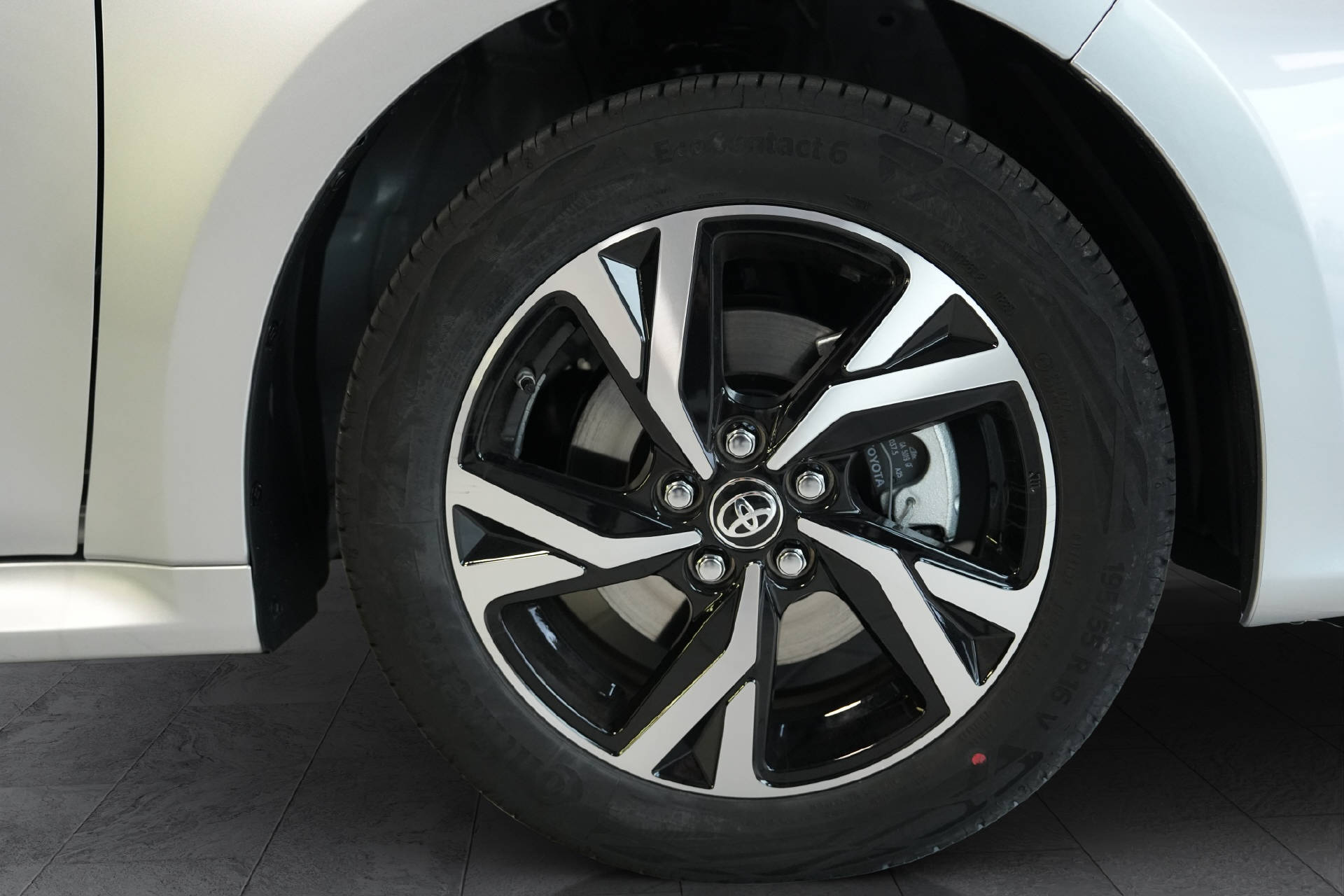 TOYOTA Yaris 1.5 VVT-i HSD Trend Plus - 7