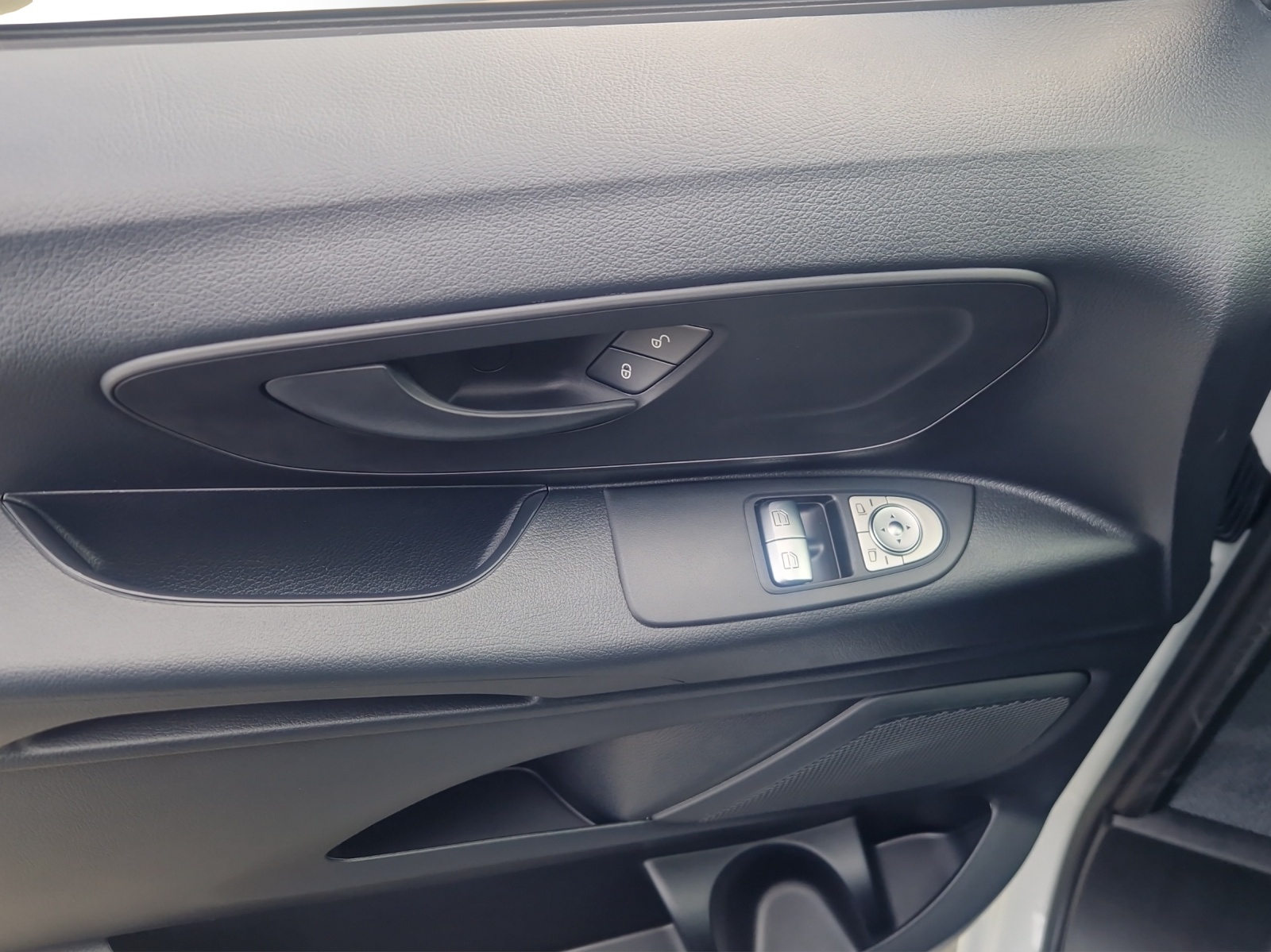 MERCEDES-BENZ Vito 119 CDI Extralang Pro 9G-Tronic 4M - 7