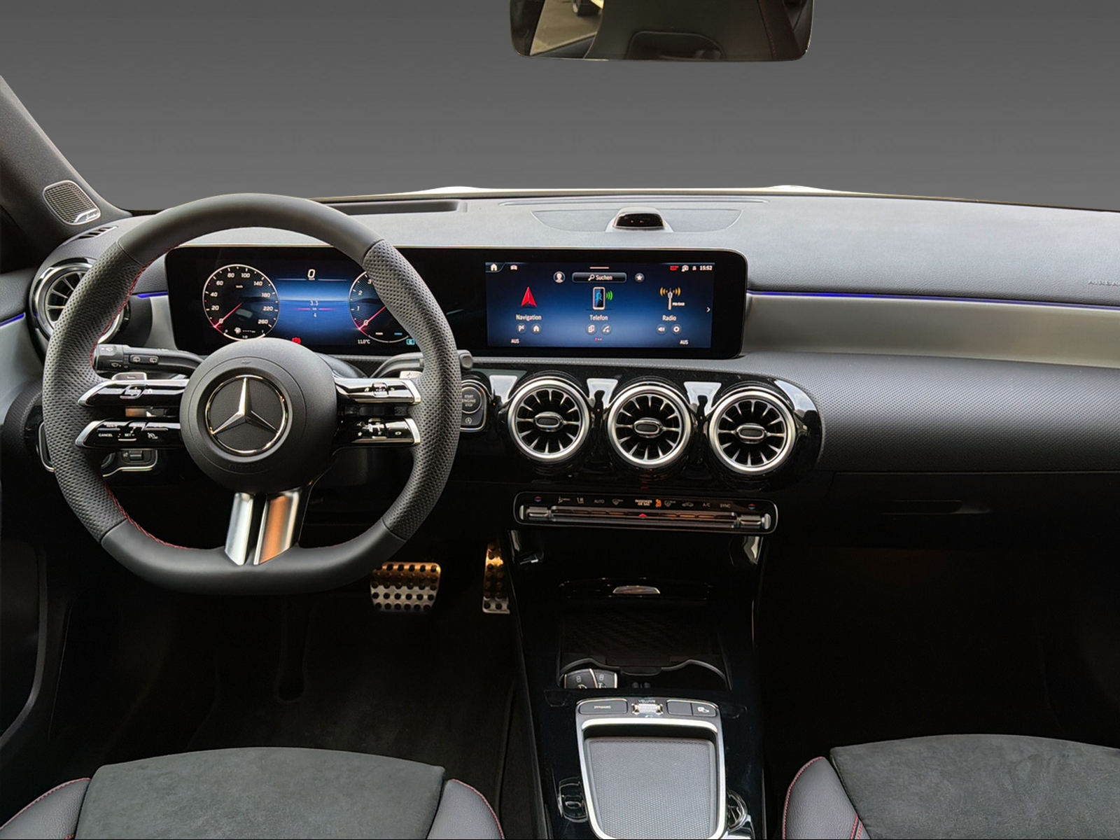 MERCEDES-BENZ A 250 4Matic - 12