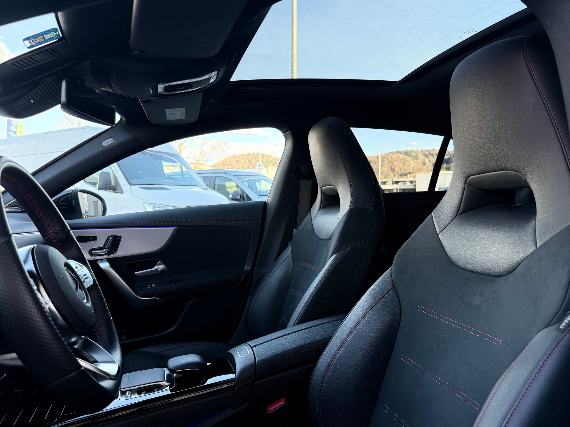 MERCEDES-BENZ CLA Shooting Brake 250 4Matic 7G-DCT AMG Line - 5