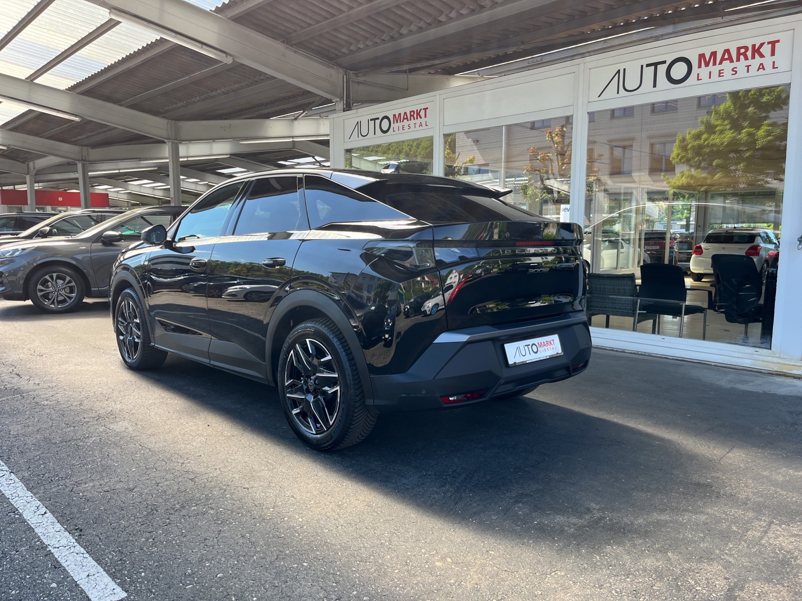 PEUGEOT 3008 145 e-DCS6 Hybrid GT - 3