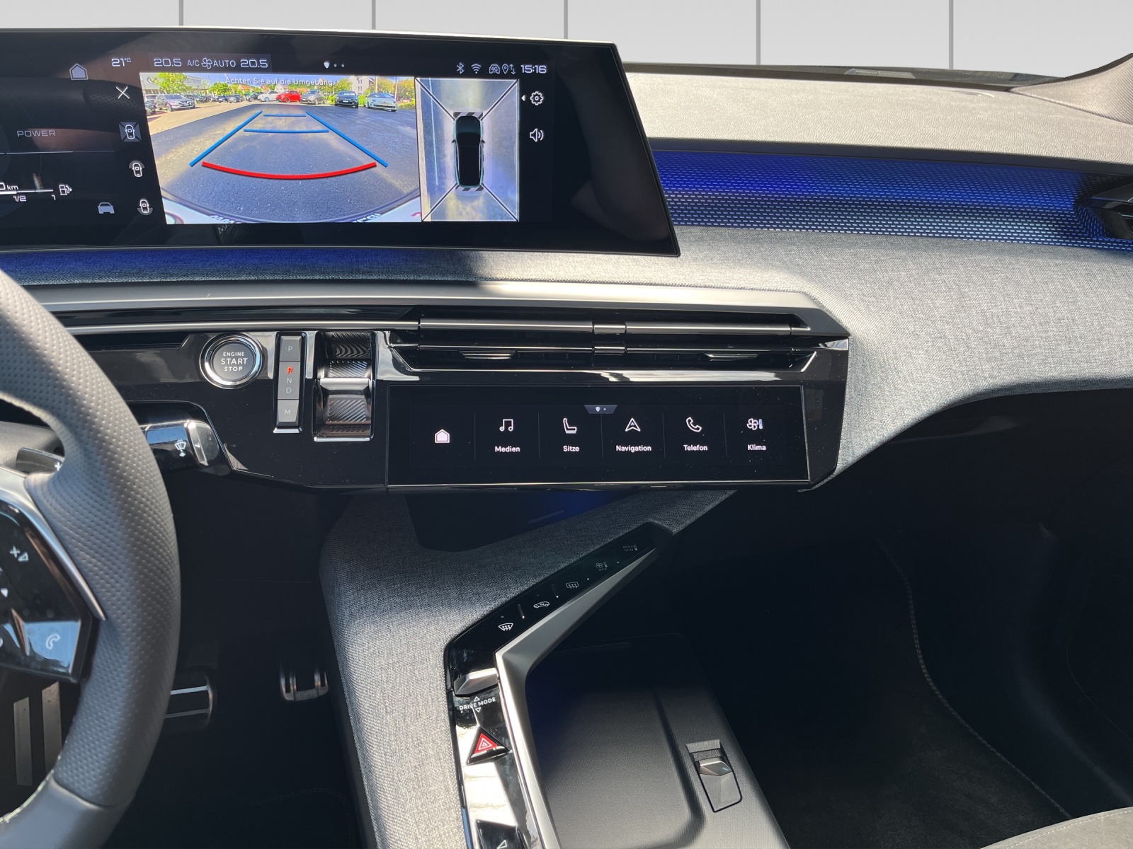 PEUGEOT 3008 145 e-DCS6 Hybrid GT - 11