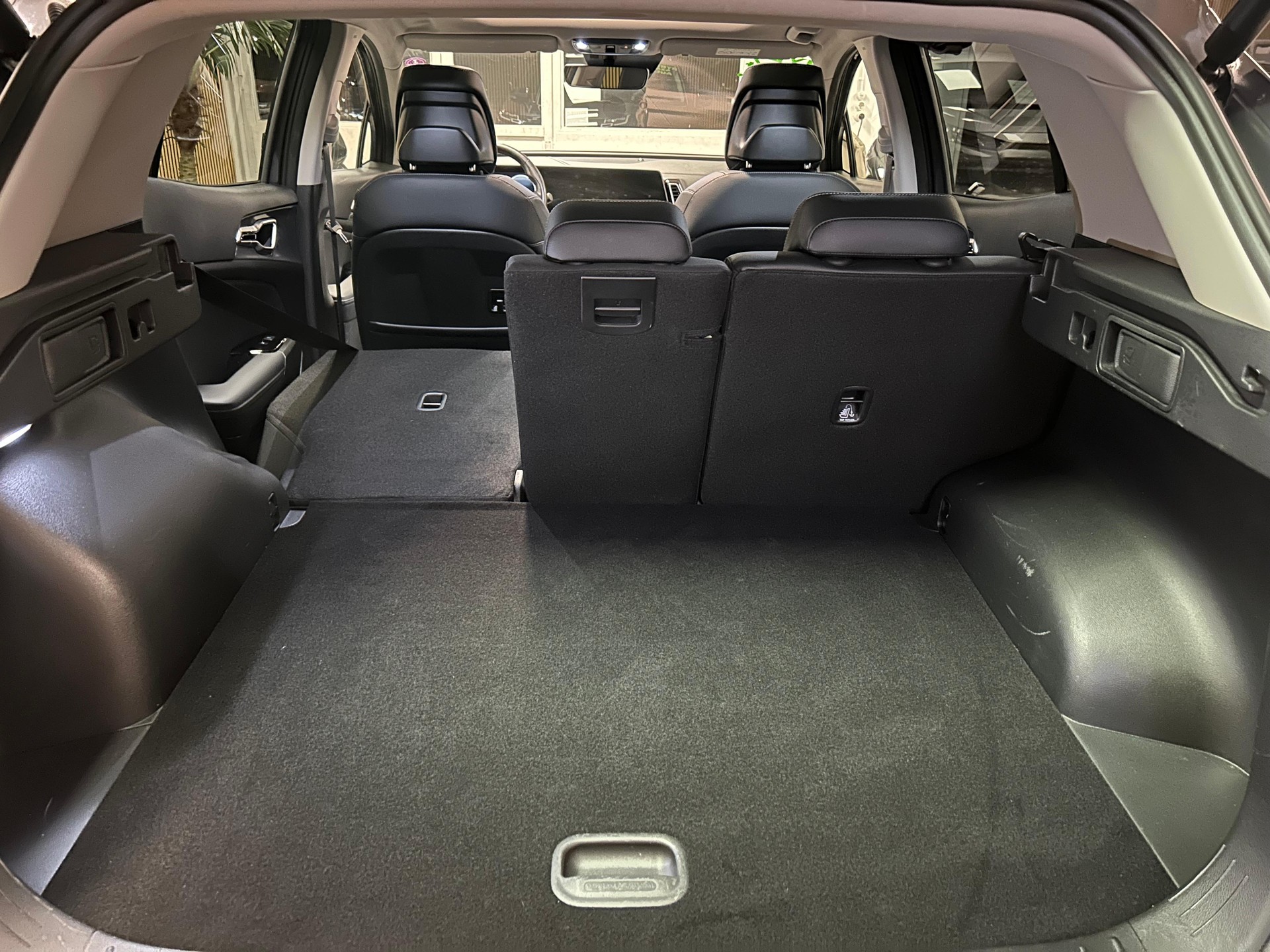 KIA Sportage 1.6 T-GDi Hybrid Style - 22