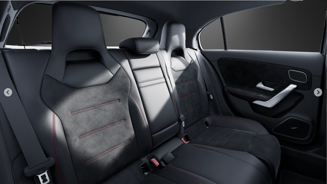 MERCEDES-BENZ A 220 4Matic 8G-DCT - 9