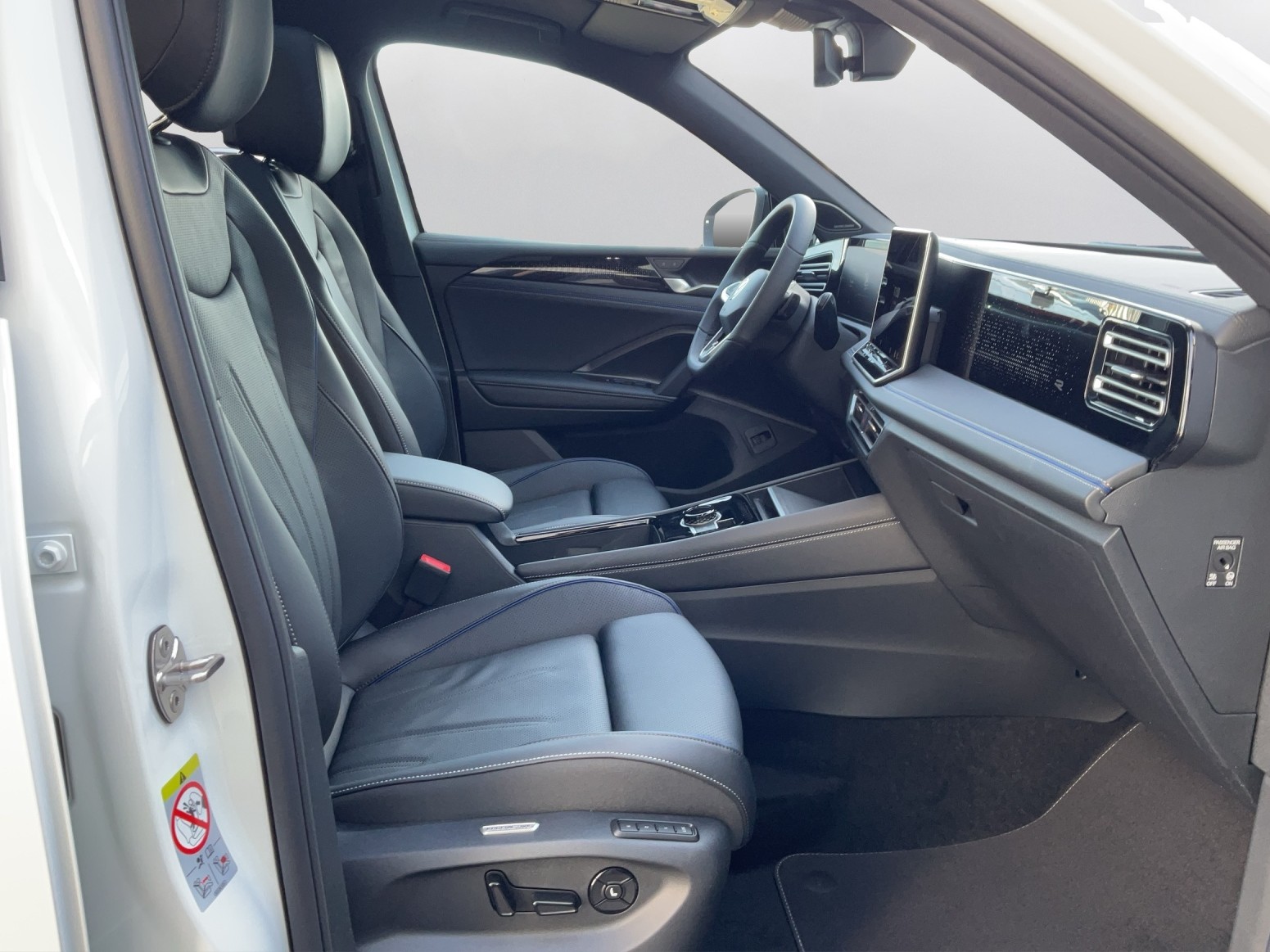 VW Tiguan 2.0 TSI DSG R-Line United 4Motion - 14