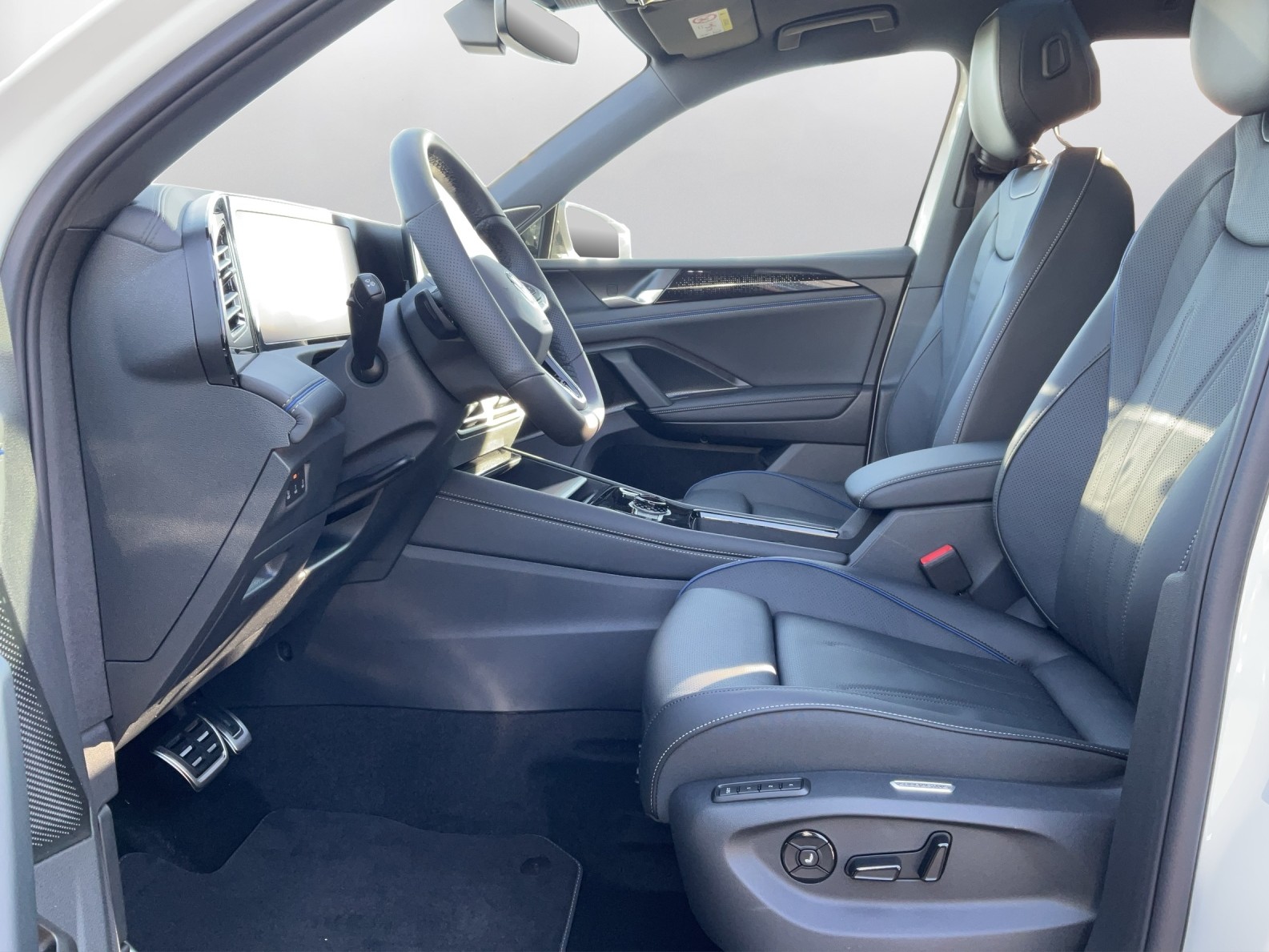 VW Tiguan 2.0 TSI DSG R-Line United 4Motion - 10