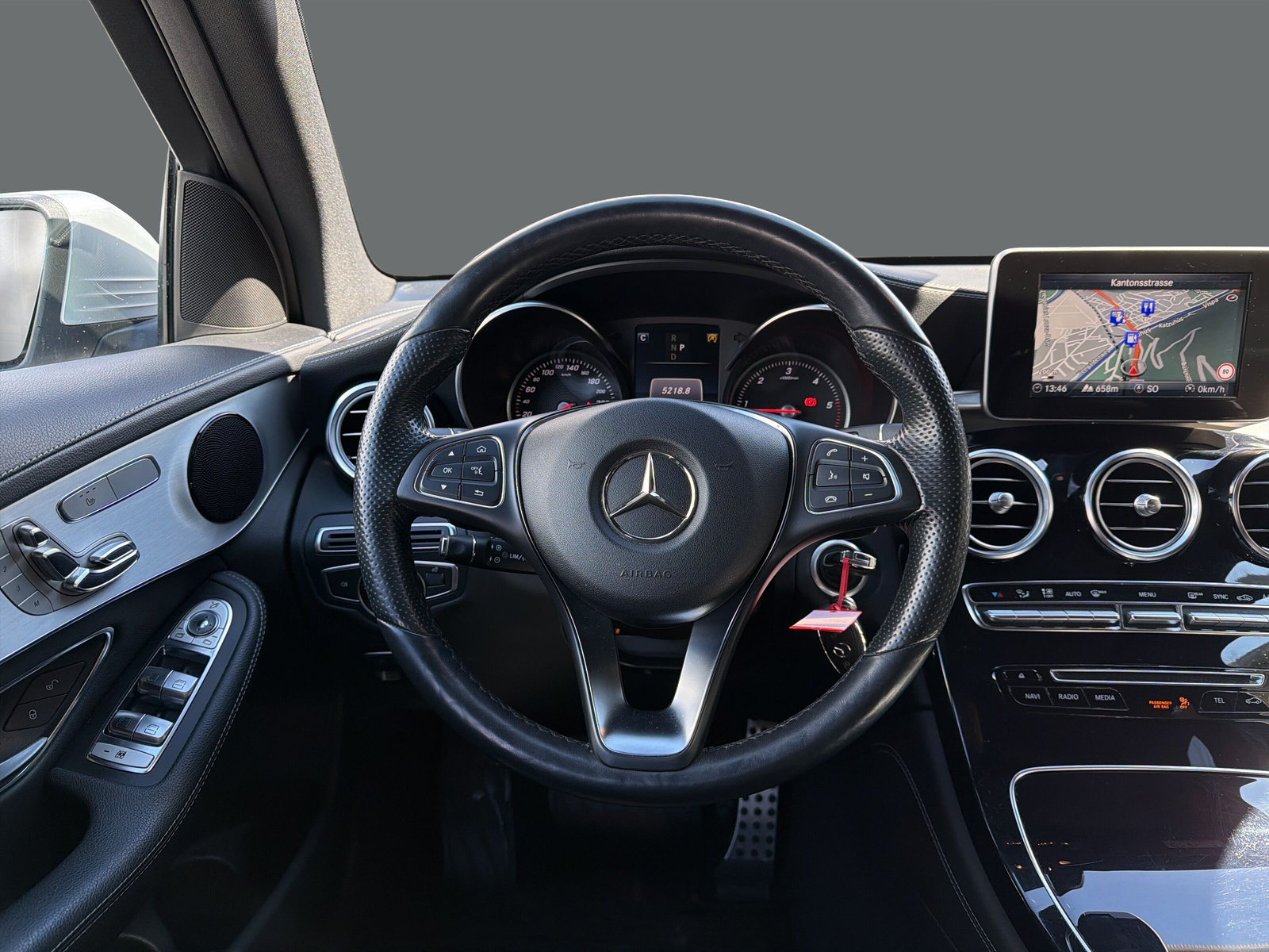 MERCEDES-BENZ GLC 250 d AMG Line 4Matic - 10