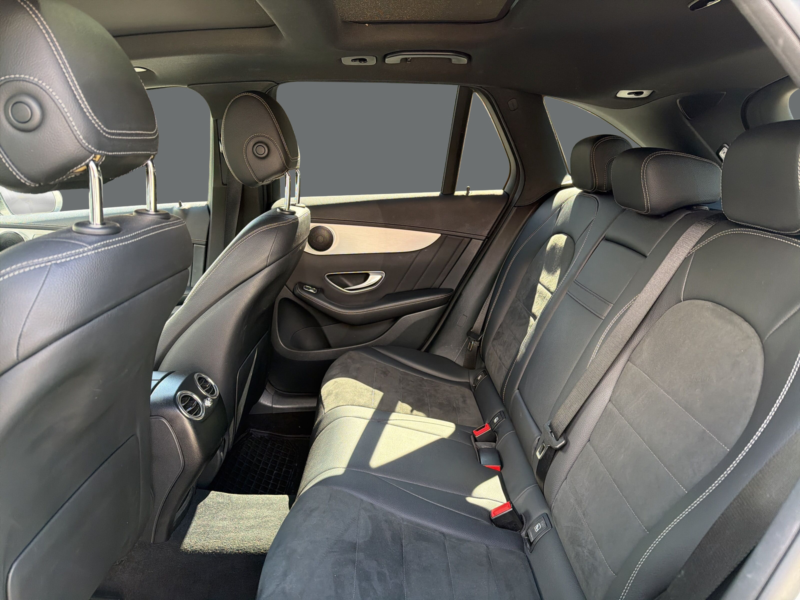 MERCEDES-BENZ GLC 250 d AMG Line 4Matic - 14