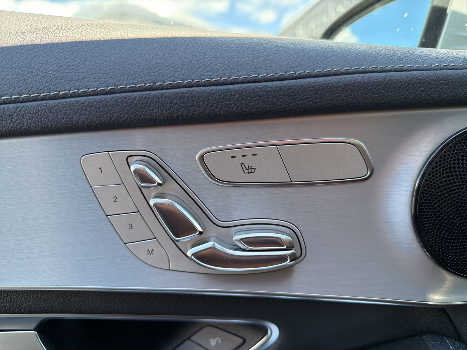 MERCEDES-BENZ GLC 250 d AMG Line 4Matic - 25