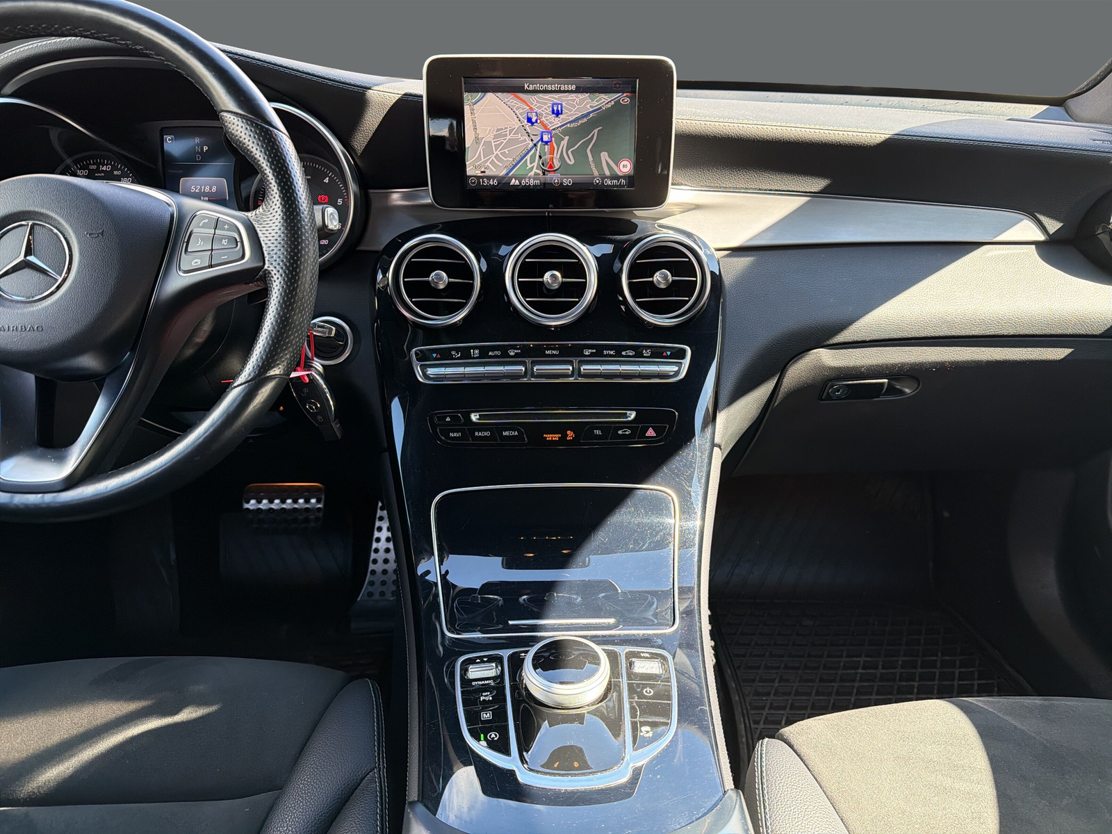 MERCEDES-BENZ GLC 250 d AMG Line 4Matic - 15