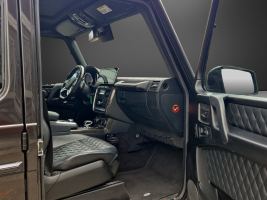 MERCEDES-BENZ G 63 AMG - 11