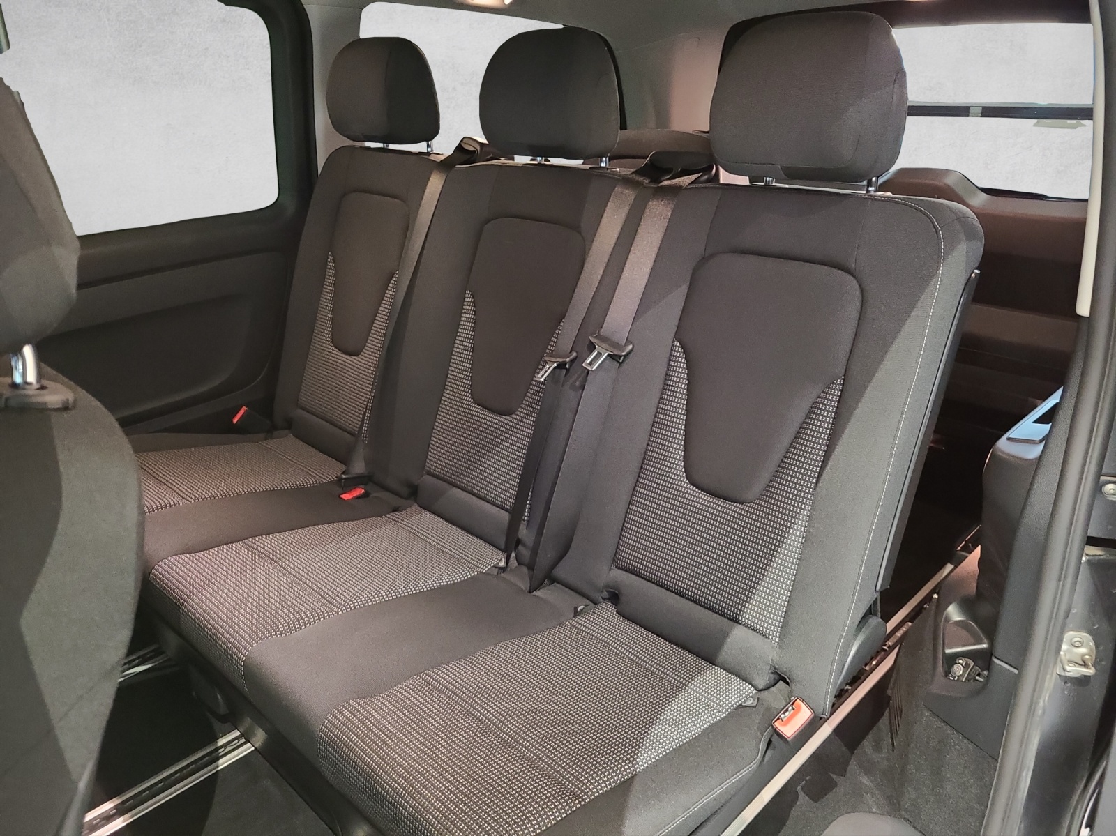 MERCEDES-BENZ Vito 116 CDI Lang Select Tourer 4Matic 9G-Tronic - 11