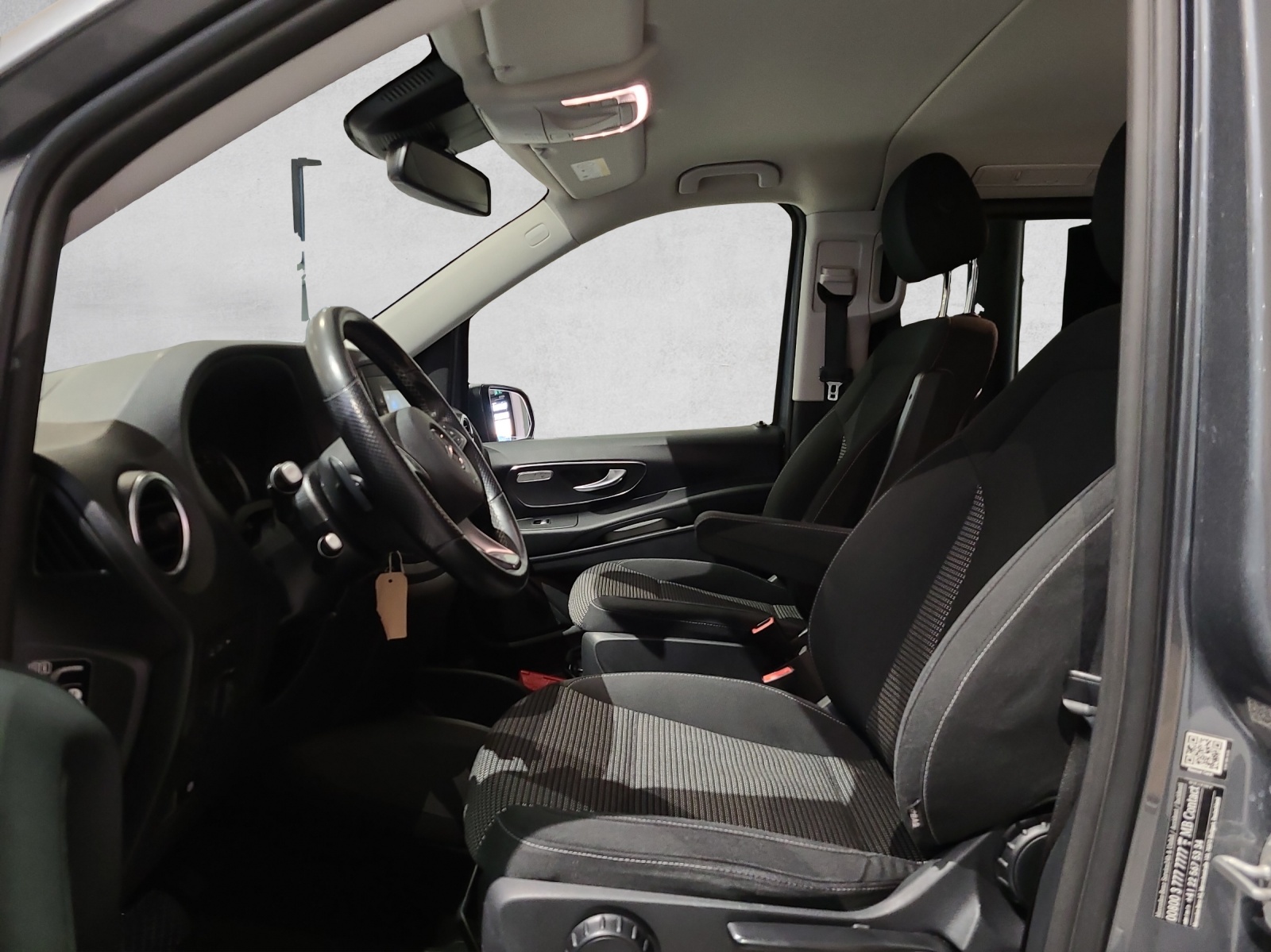 MERCEDES-BENZ Vito 116 CDI Lang Select Tourer 4Matic 9G-Tronic - 8