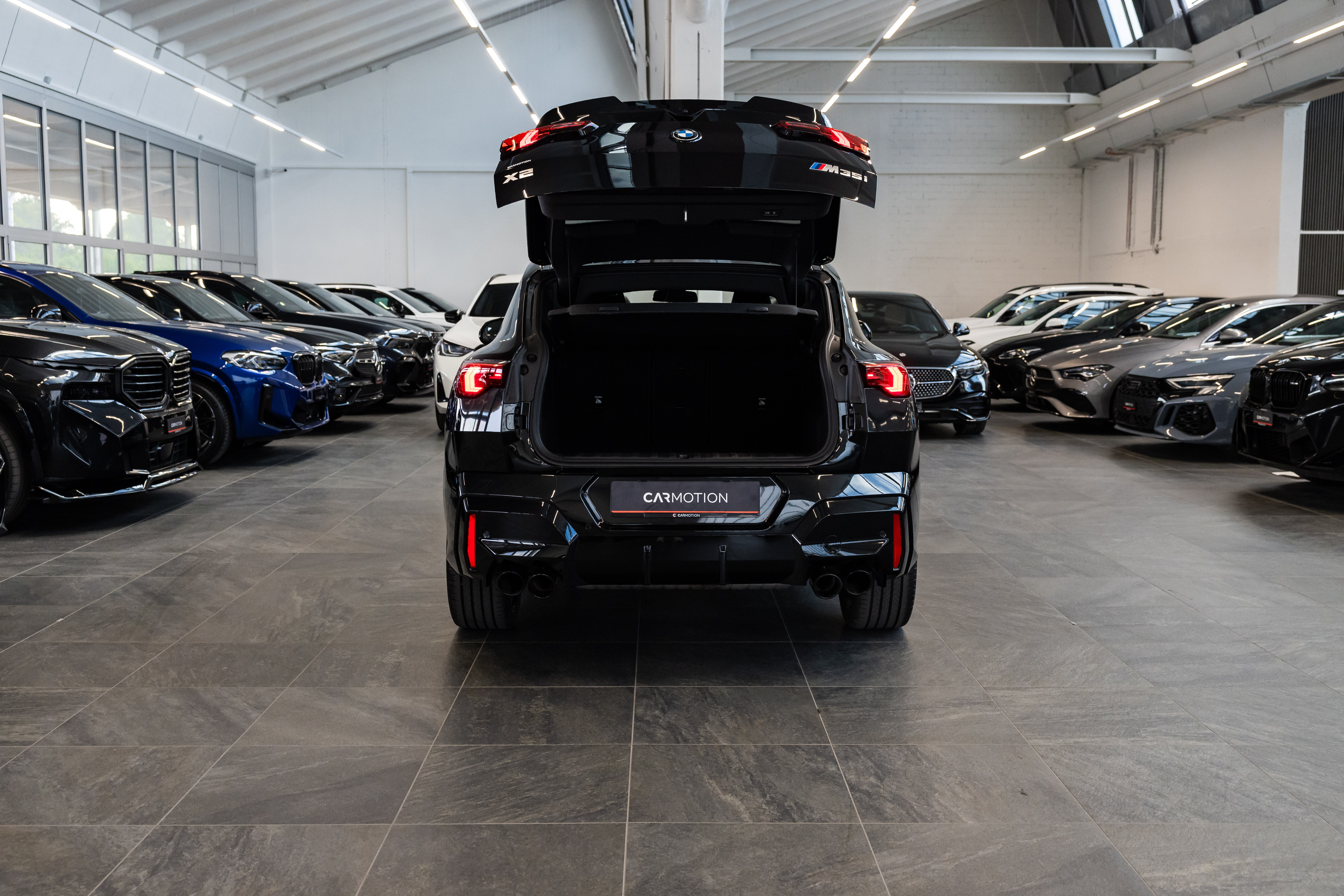X2 M35i M Sport Pro / Iconic Glow / 360°Kamera / HeadUp