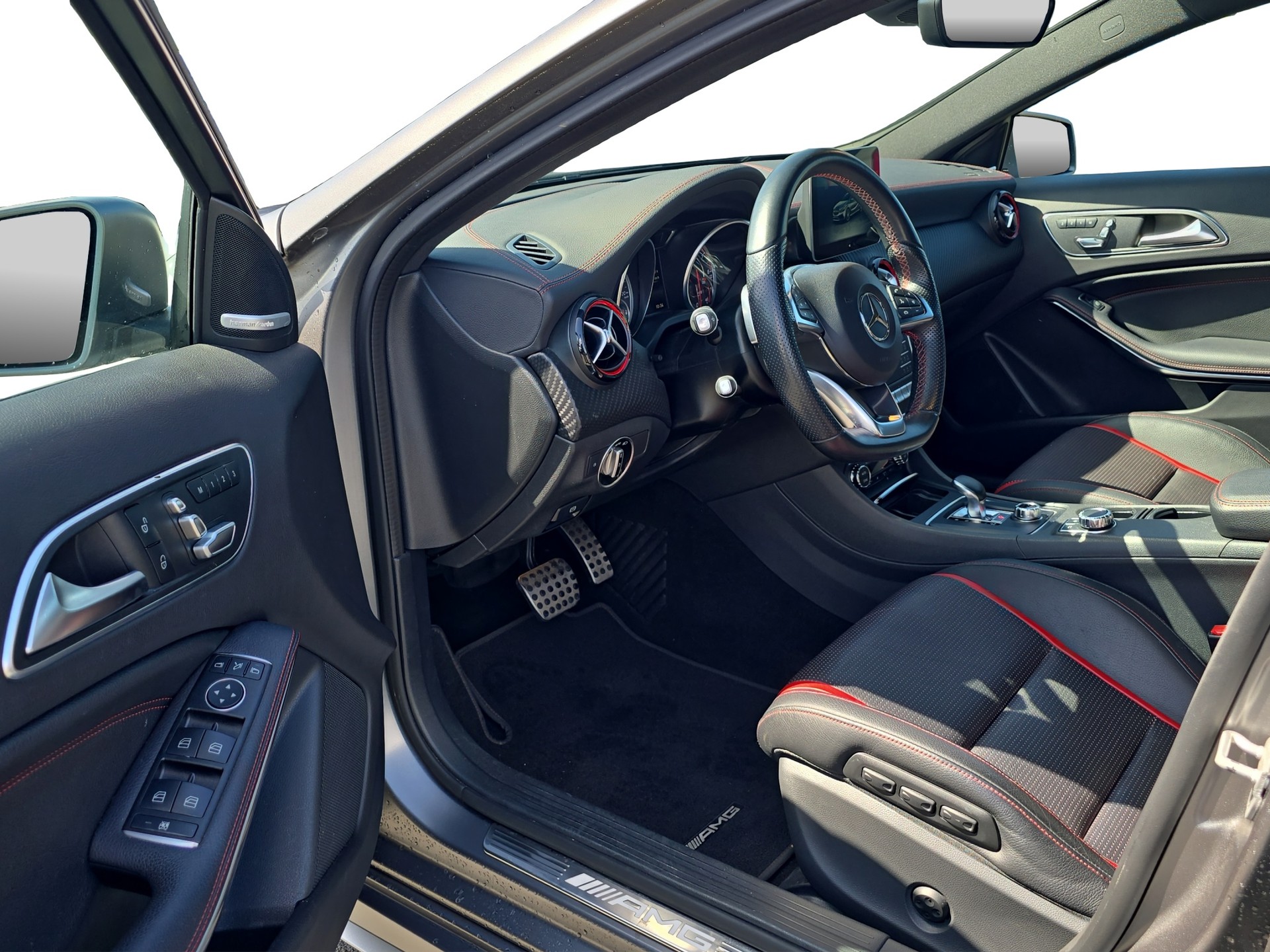 MERCEDES-BENZ A 45 AMG 4Matic Speedshift 7G-DCT - 7