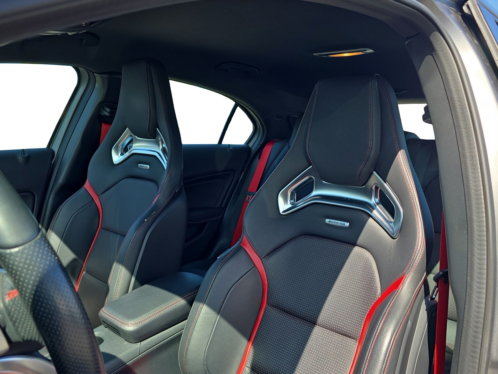 MERCEDES-BENZ A 45 AMG 4Matic Speedshift 7G-DCT - 8