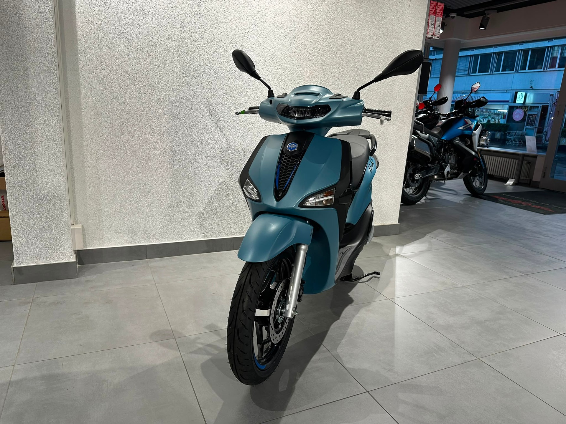 PIAGGIO Liberty 125 Sport | Neu | ABS | 125cc | Roller | Garantie - 8