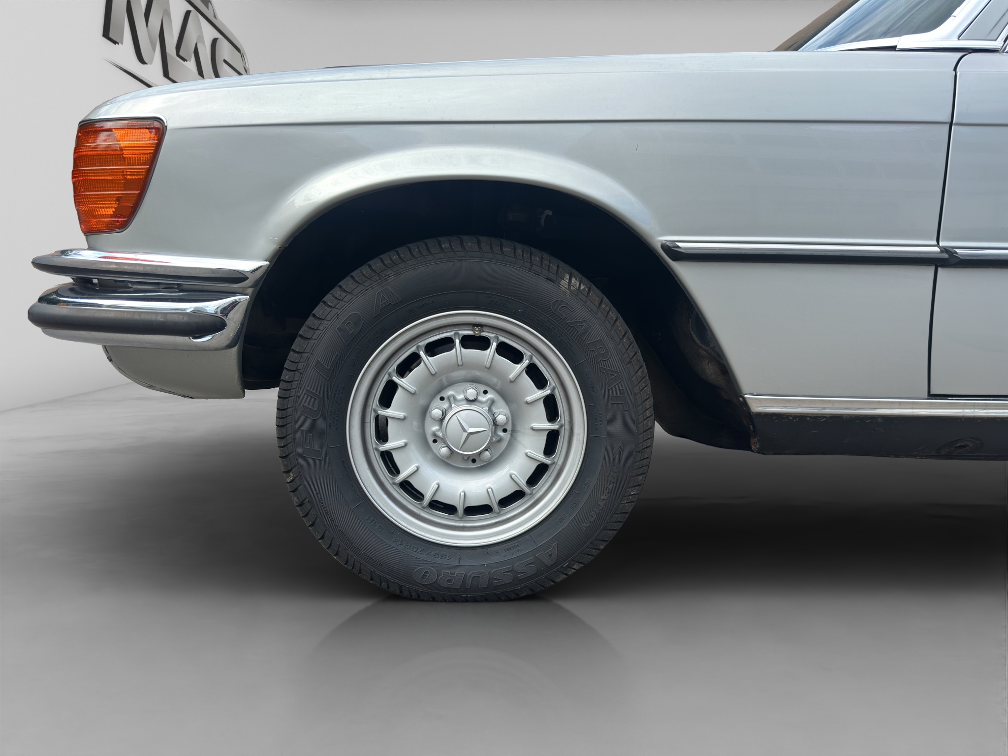 MERCEDES-BENZ 280 14