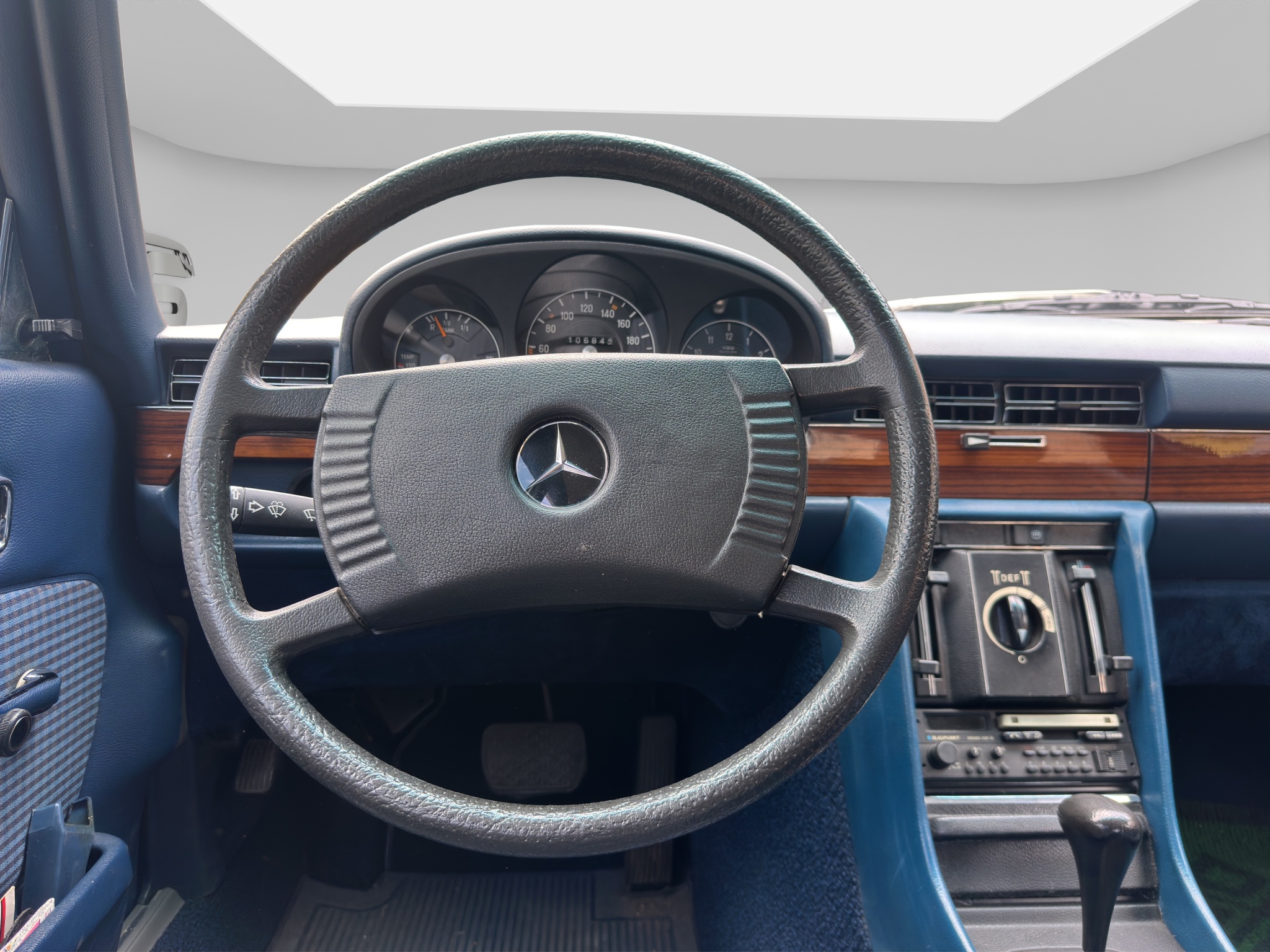 MERCEDES-BENZ 280 10