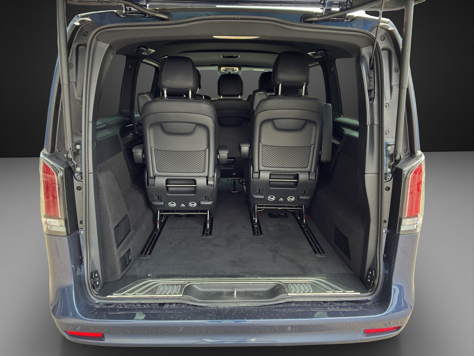 MERCEDES-BENZ V 300 d lang Exclusive 4Matic 9G-Tronic - 11