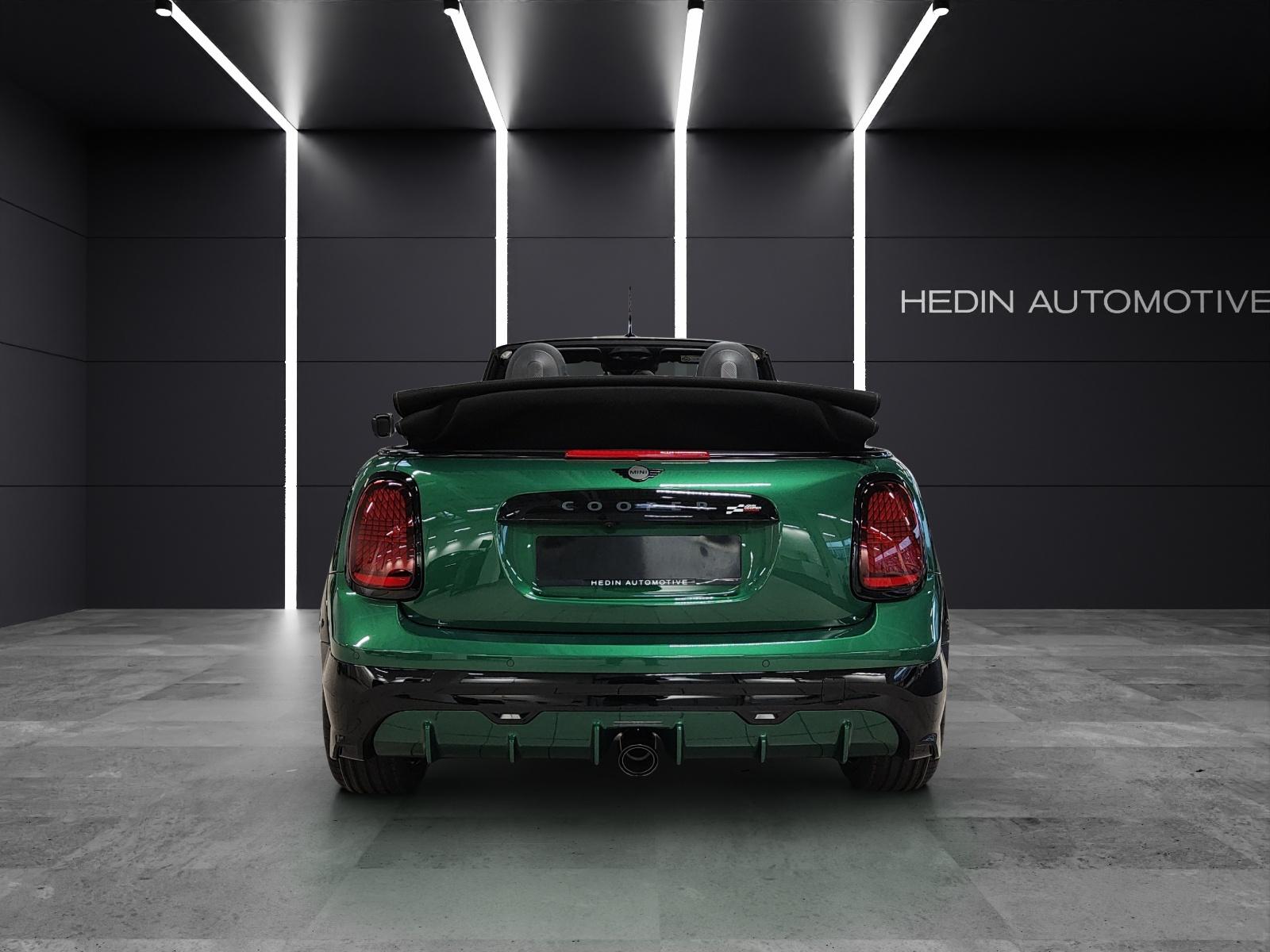 MINI Cabrio F67 2.0i John Cooper Works - 12