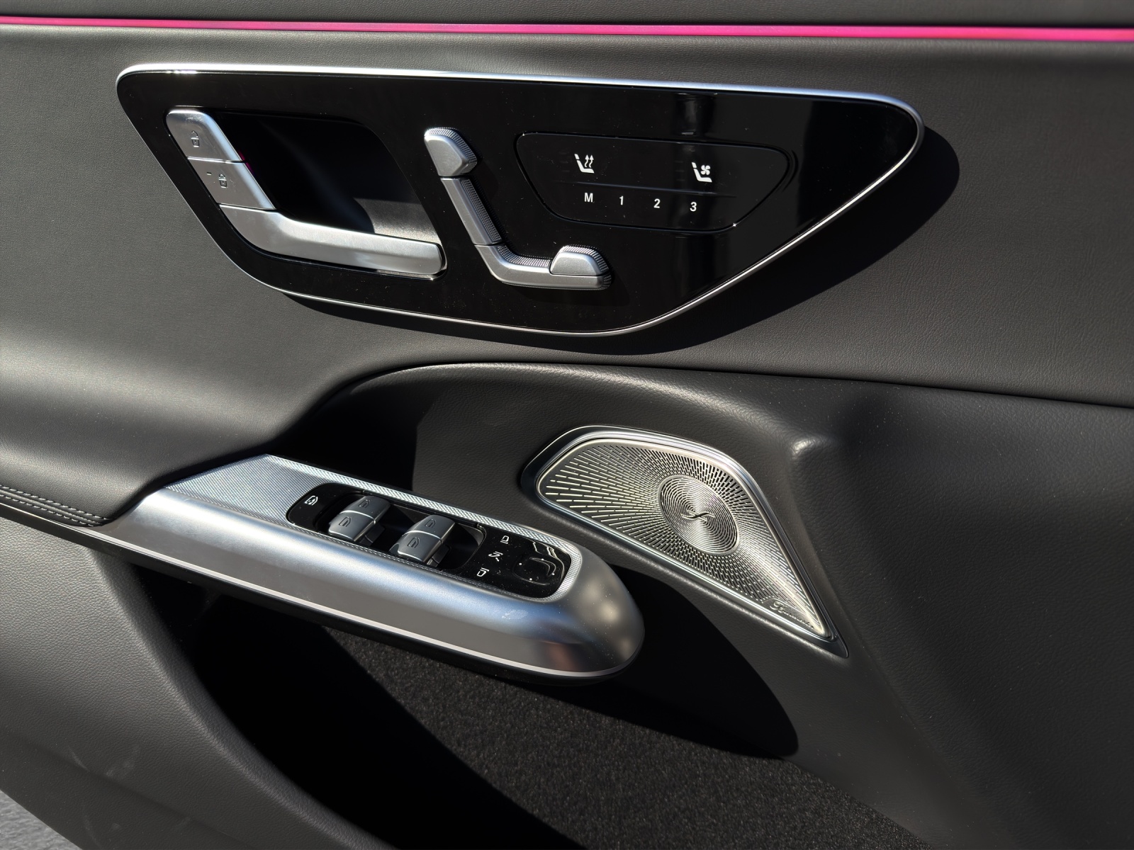 MERCEDES-BENZ E 220 d 4Matic 9G-Tronic - 12