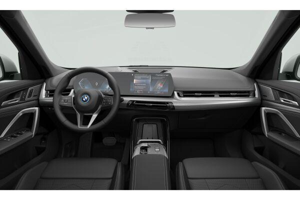 BMW X1 30e X Line xDrive U11 (CH) 📍 - 4