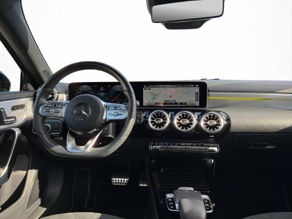MERCEDES-BENZ A 250 AMG Line 4M Edition 1 - 14