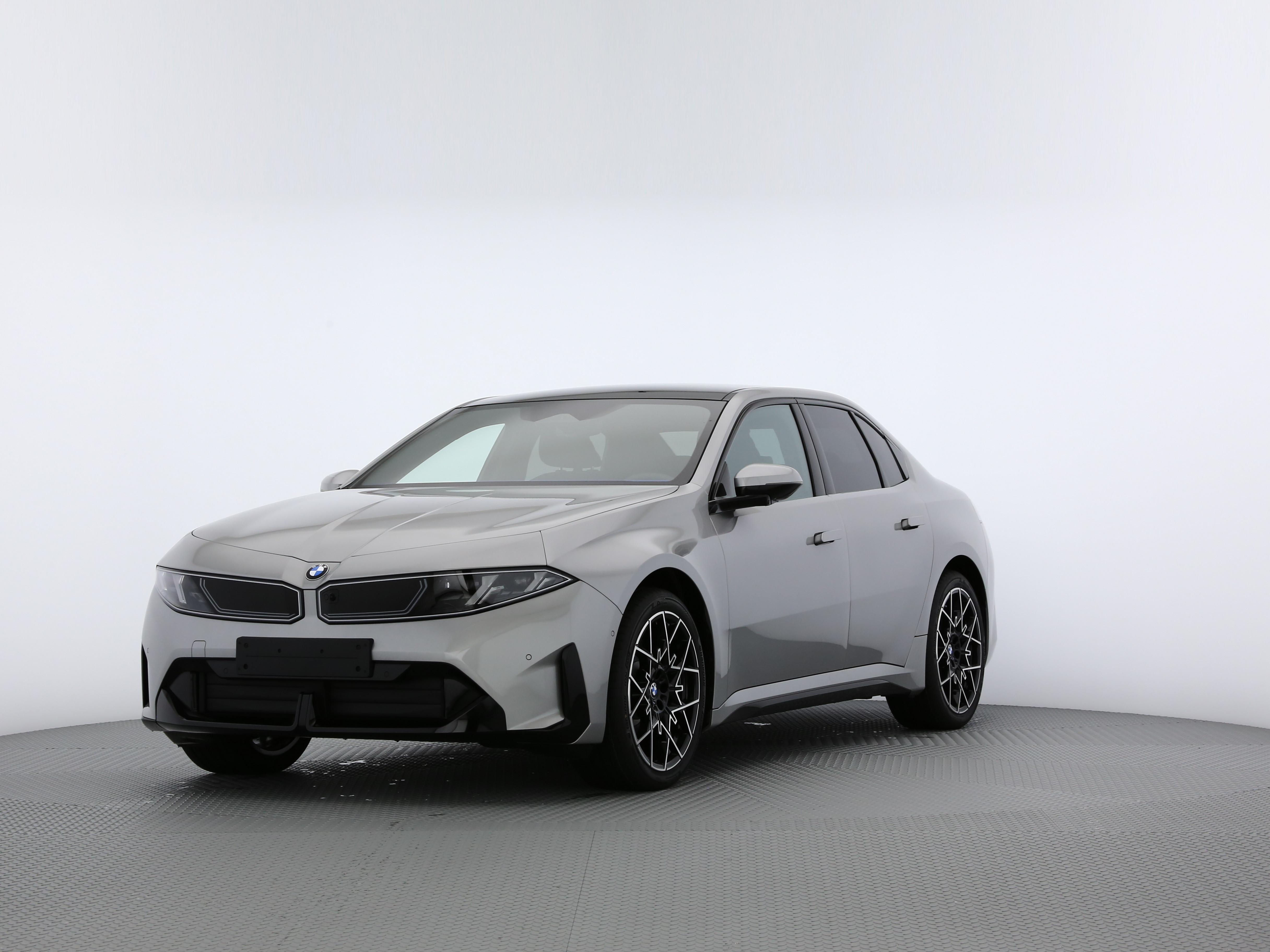 i3 NA0 50 xDrive