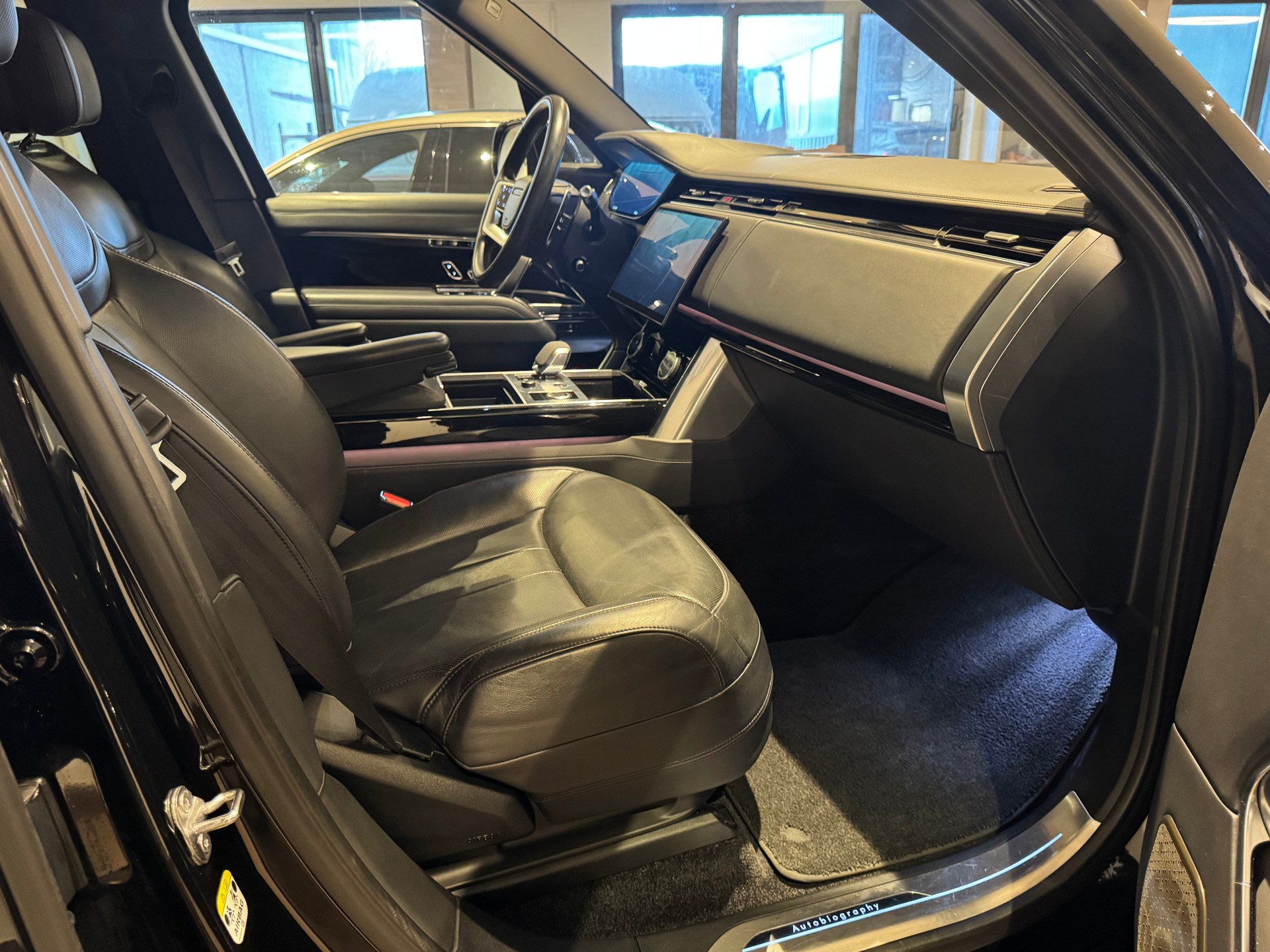 LAND ROVER Range Rover 4.4 V8 Autobiography - 9