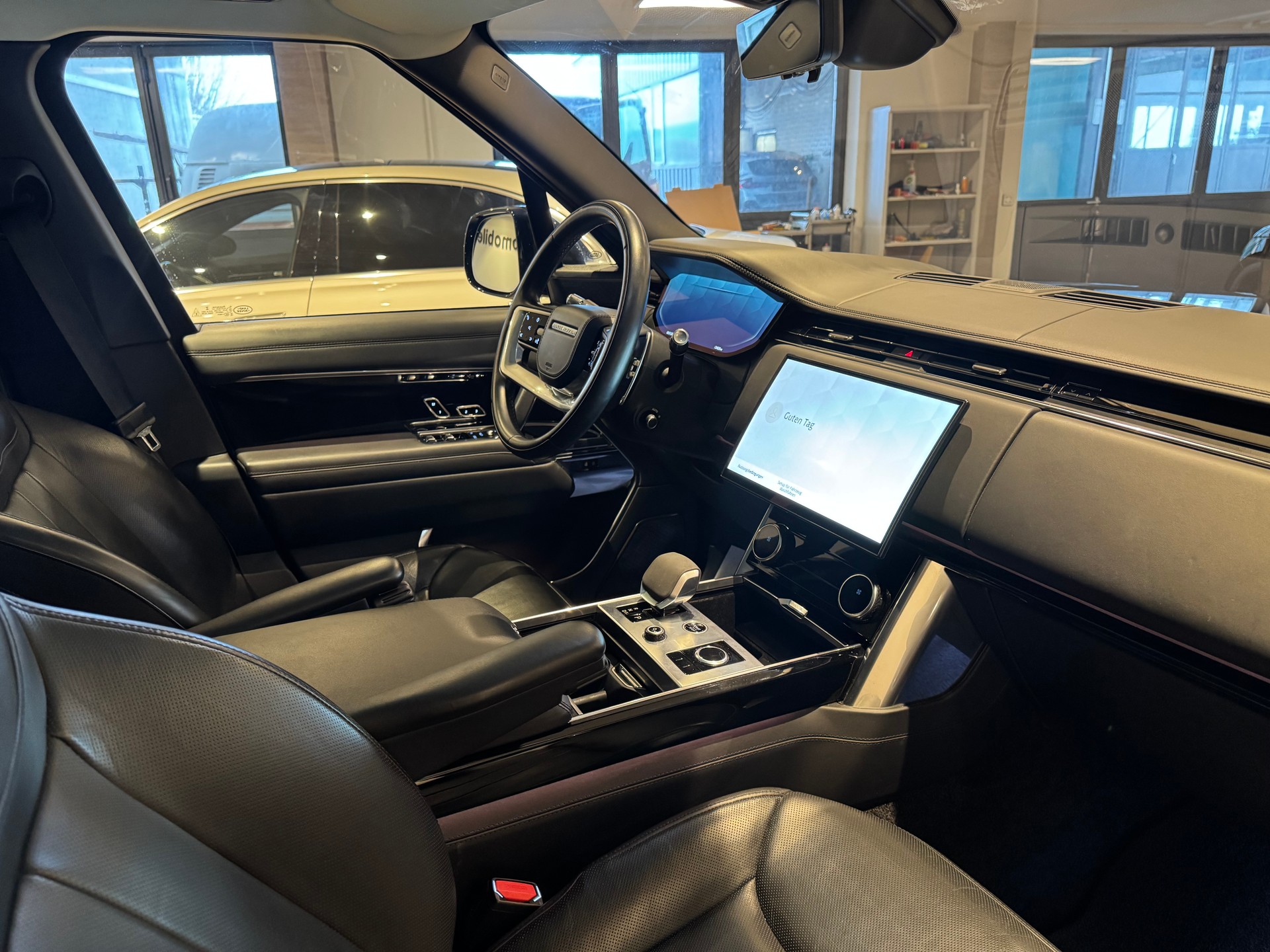 LAND ROVER Range Rover 4.4 V8 Autobiography - 10