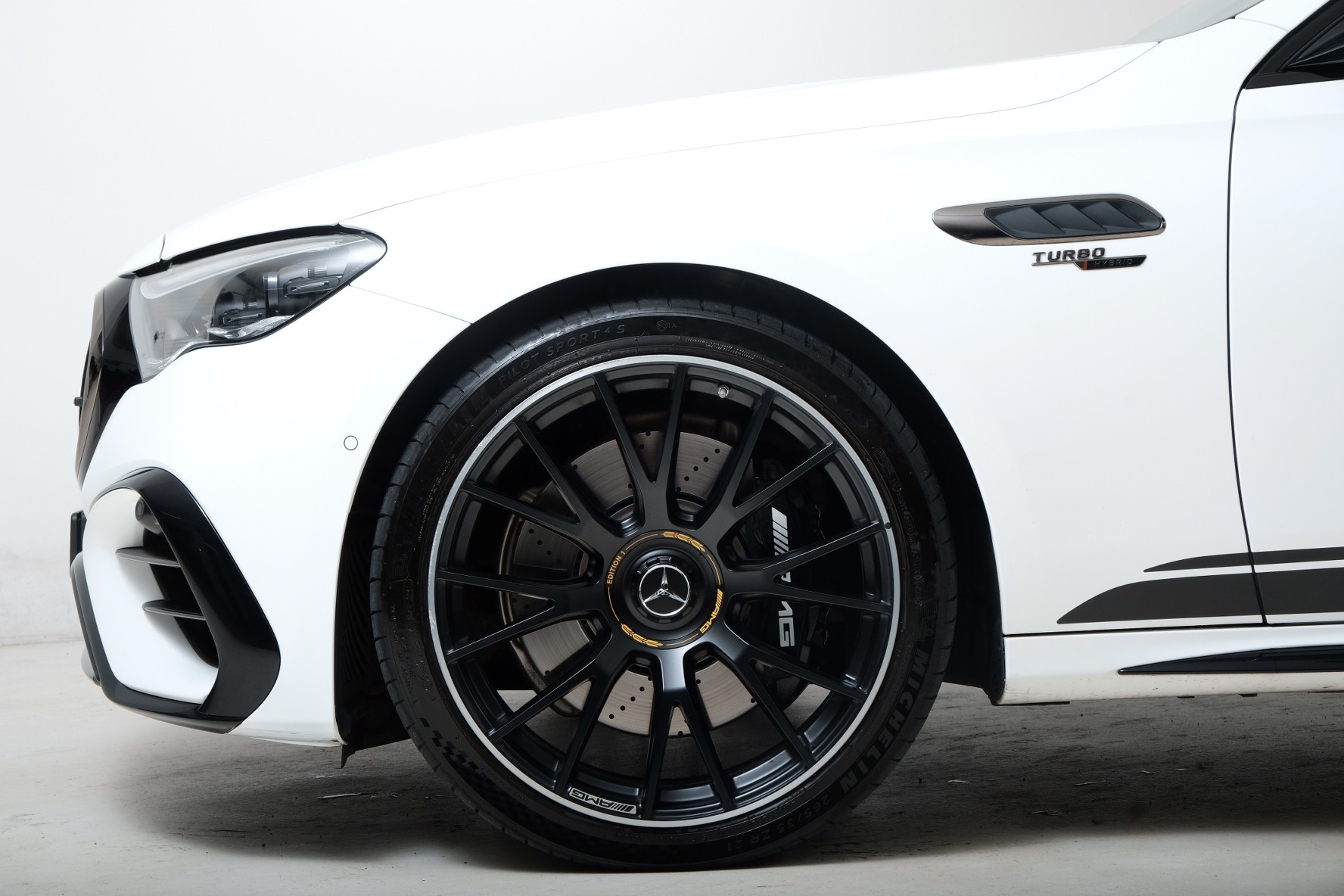 MERCEDES-BENZ E 53 Hybrid T 4Matic+ 9G-Tronic - 3