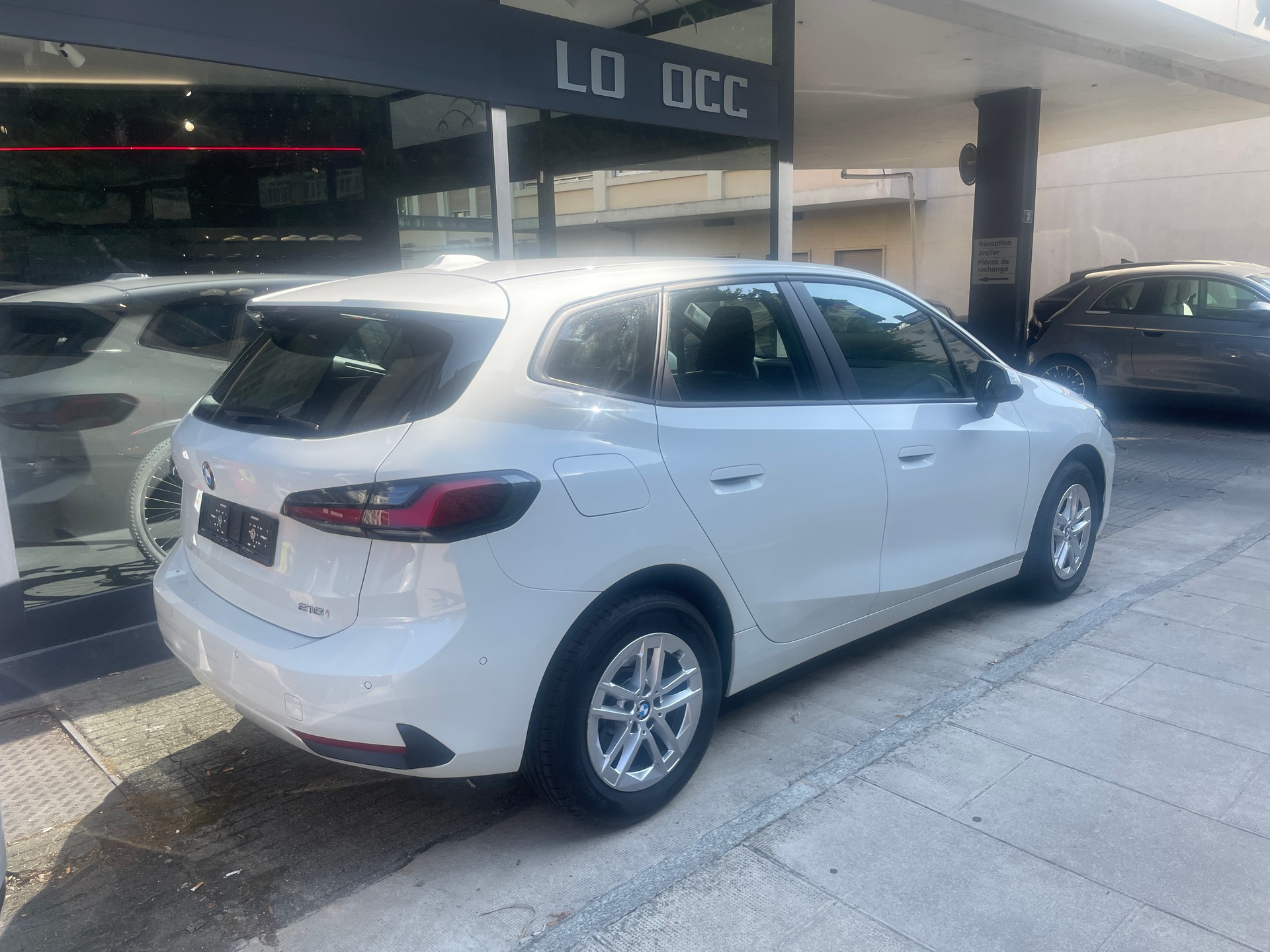 BMW 218i Active Tourer - 4