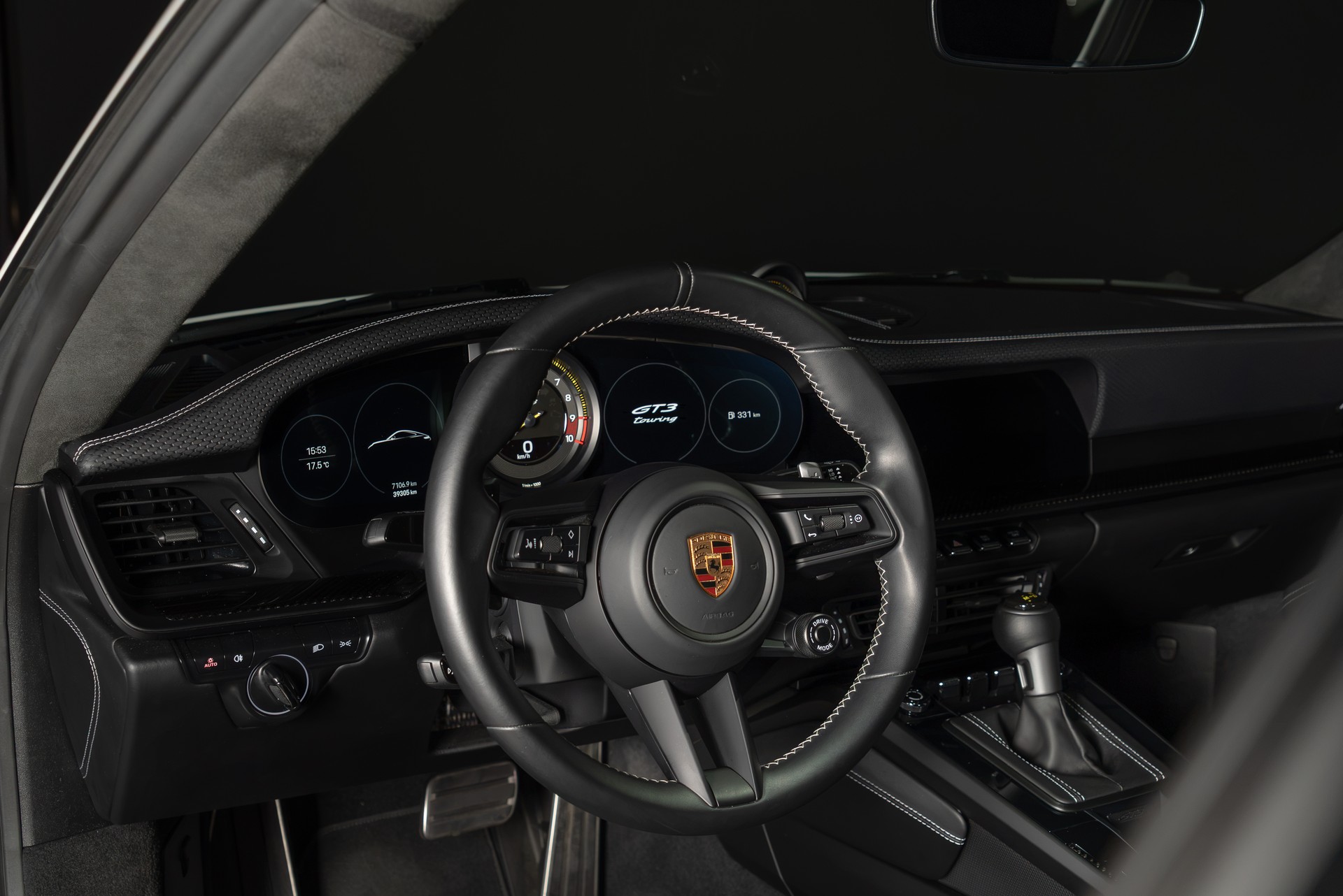 PORSCHE 911 GT3 Touring PDK - 12