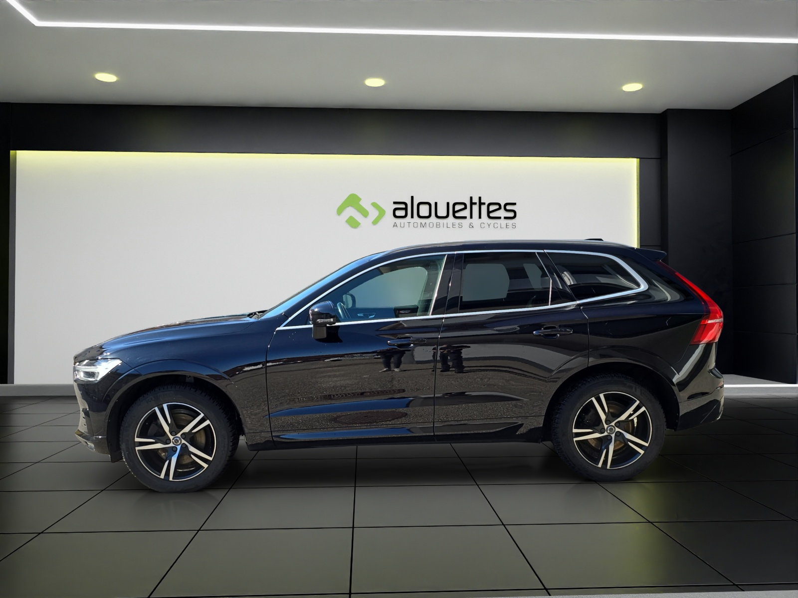 VOLVO XC60 D4 AWD R-Design Geartronic - 3