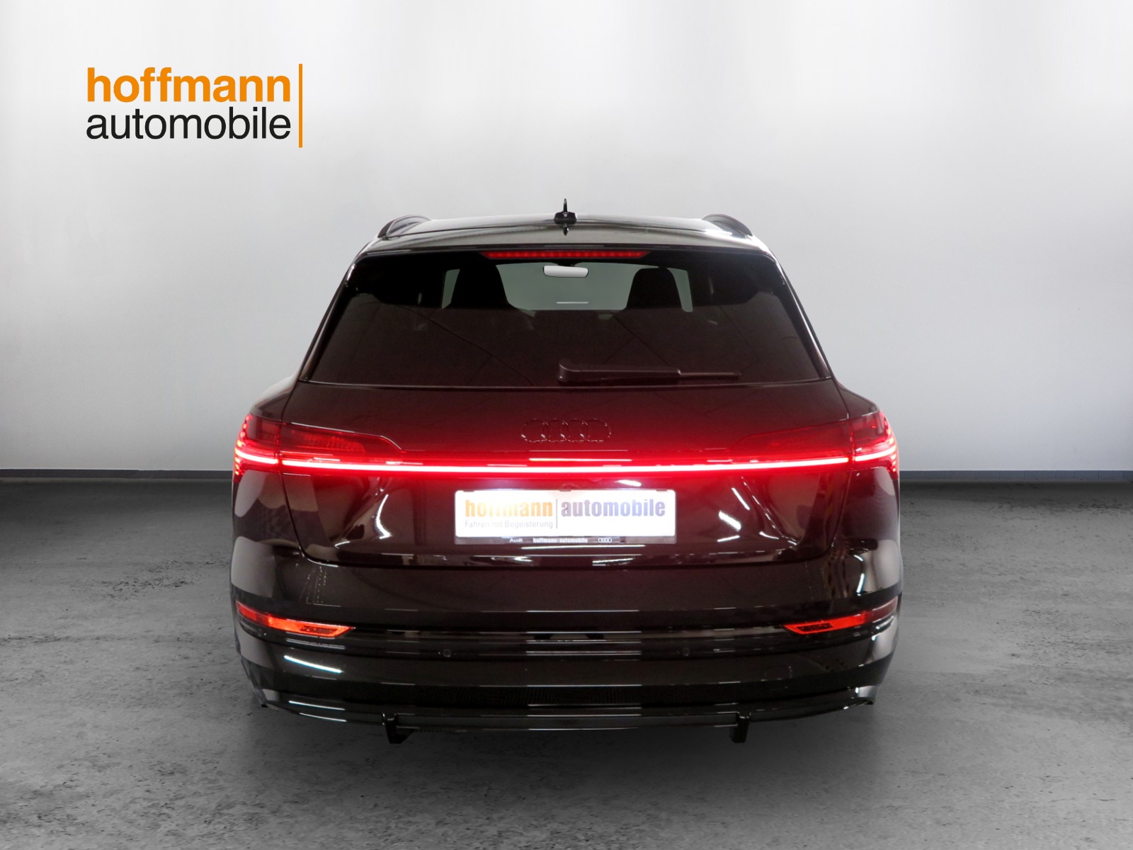AUDI e-tron 55 S Line Black Edition quattro - 5