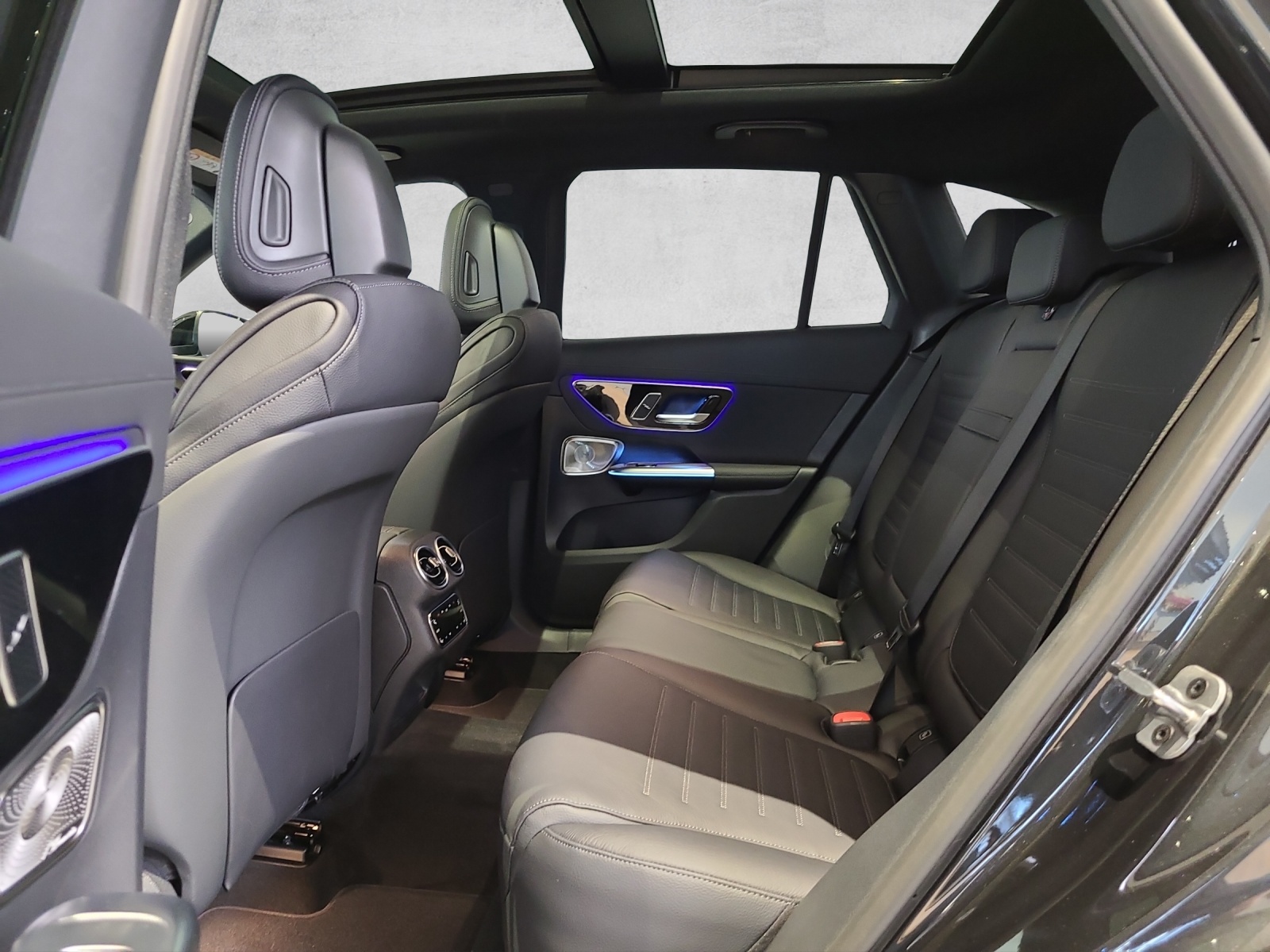 MERCEDES-BENZ GLC 220 d 4Matic 9G-Tronic - 11