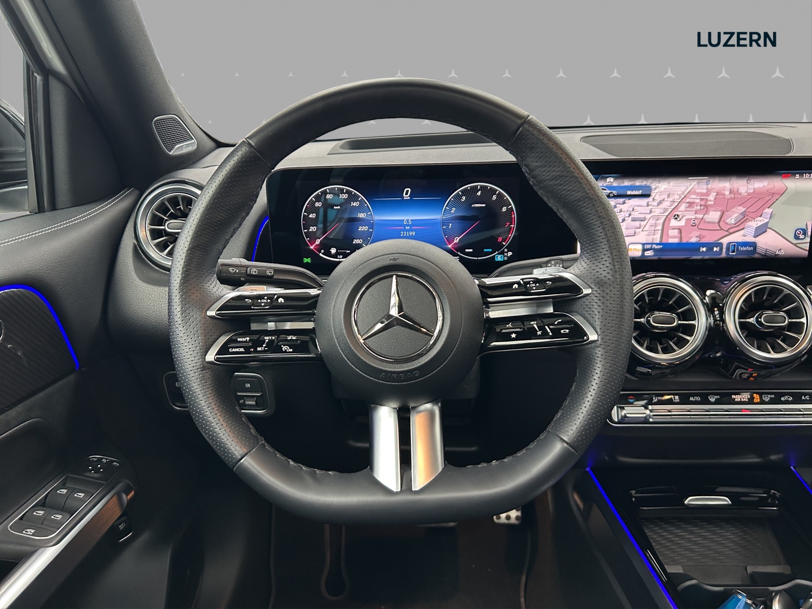 MERCEDES-BENZ GLB 250 4Matic 8G-Tronic - 10