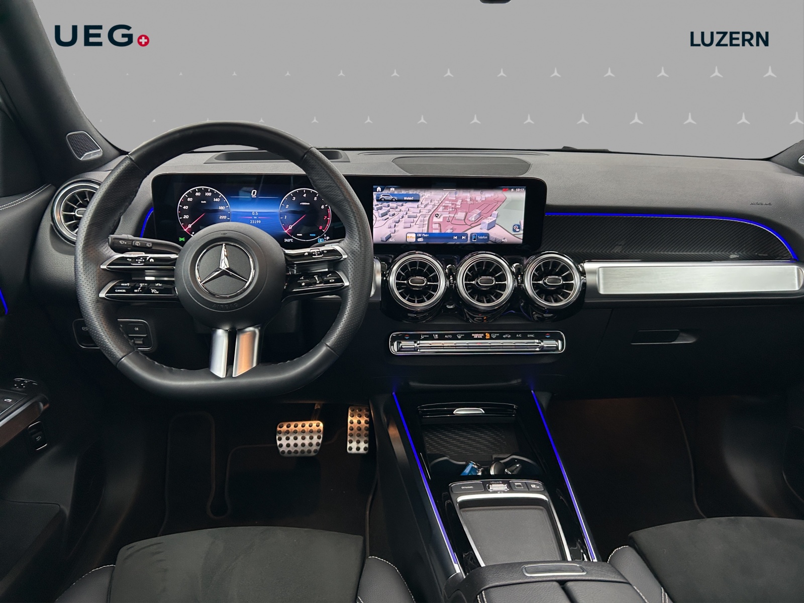 MERCEDES-BENZ GLB 250 4Matic 8G-Tronic - 11