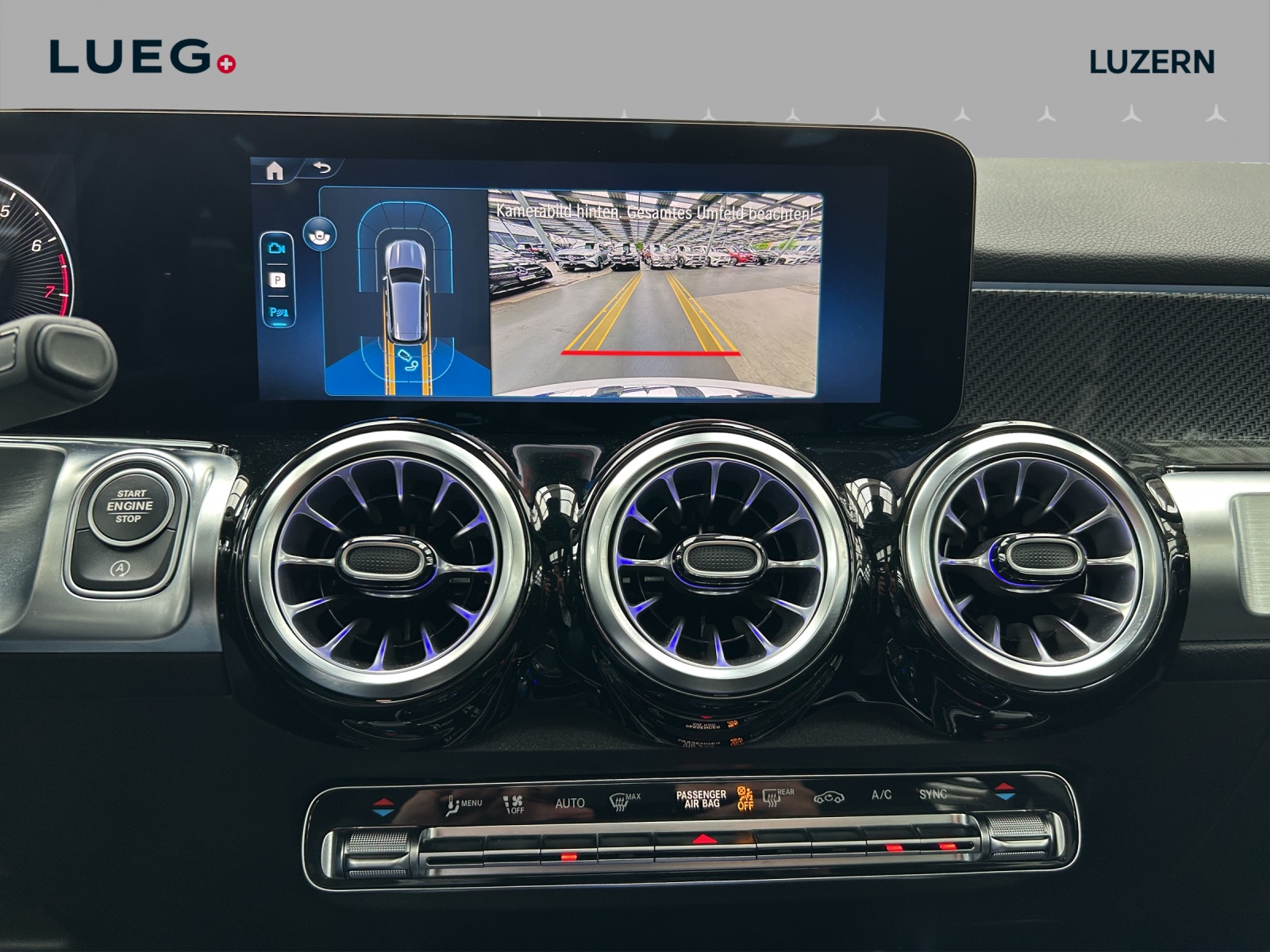 MERCEDES-BENZ GLB 250 4Matic 8G-Tronic - 12