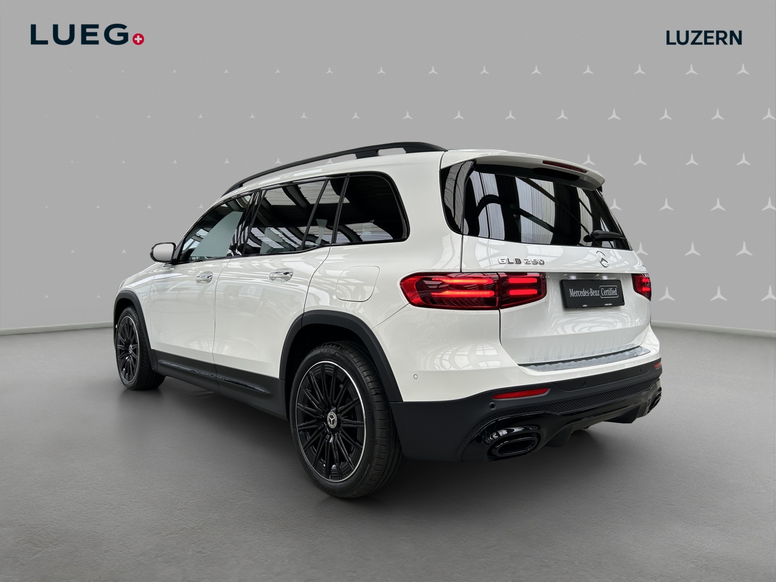 MERCEDES-BENZ GLB 250 4Matic 8G-Tronic - 3