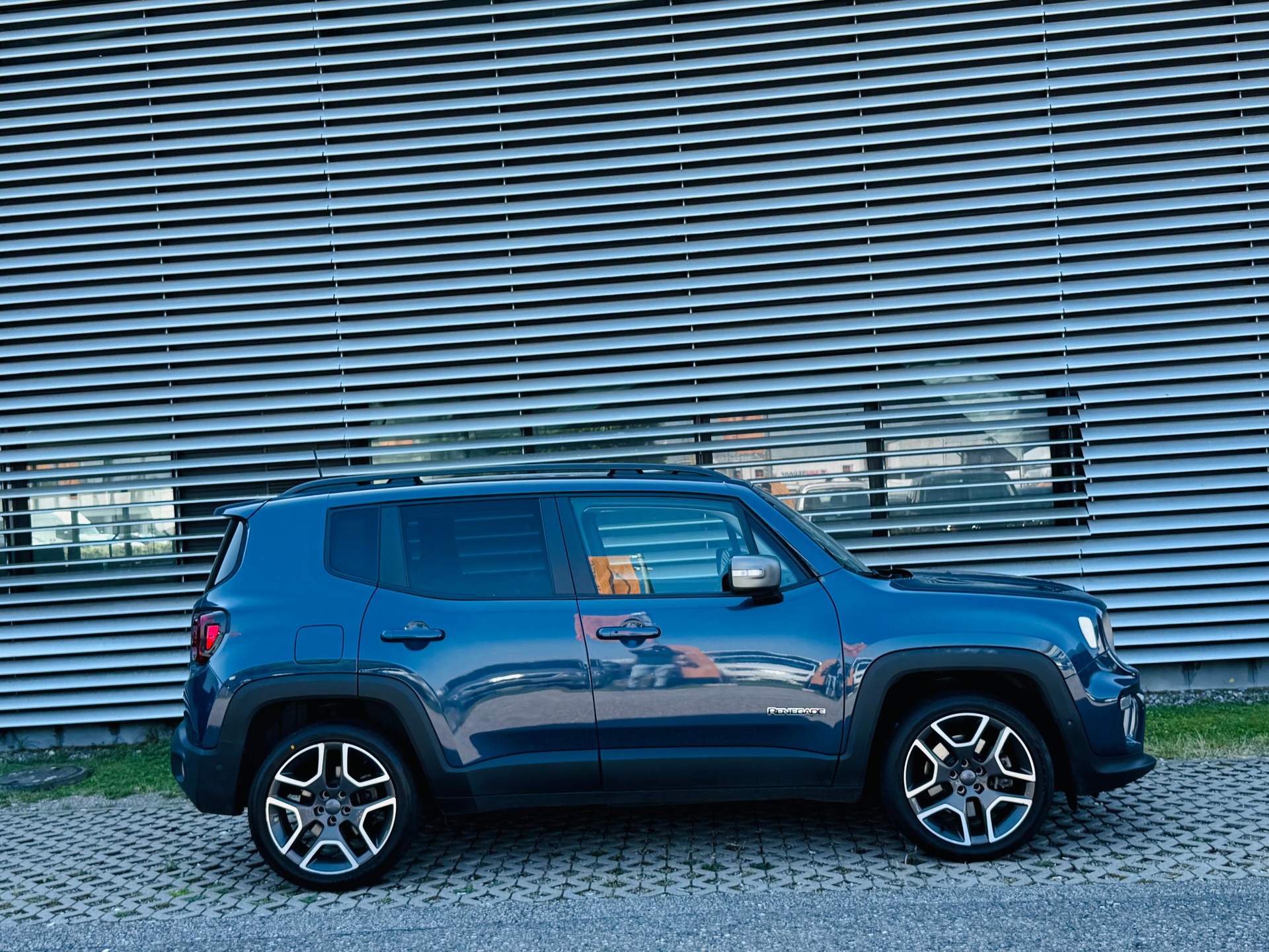 JEEP Renegade 1.3 T PHEV Limited AWD - 11